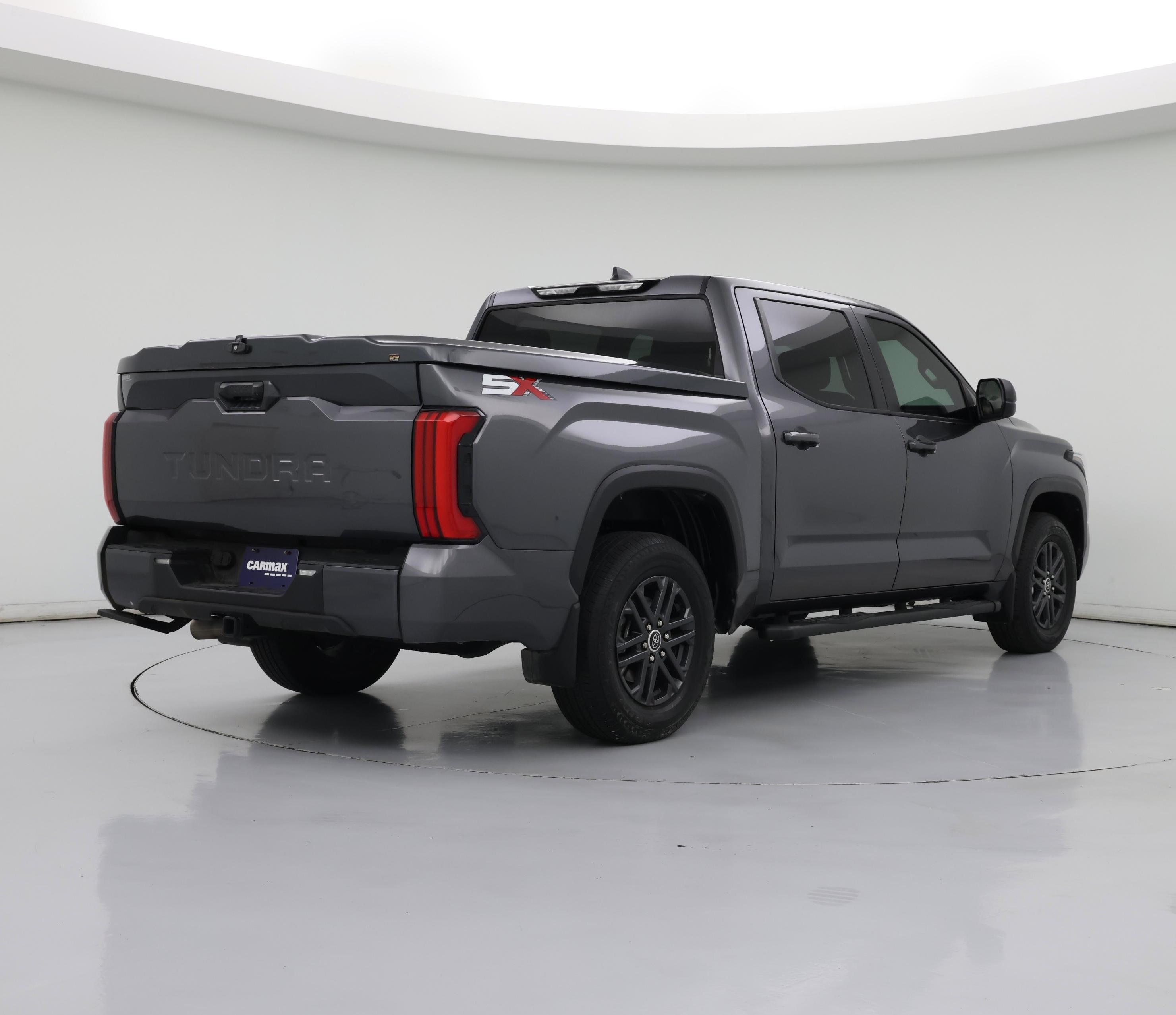 Thumbnail: 2024 Toyota Tundra - 8