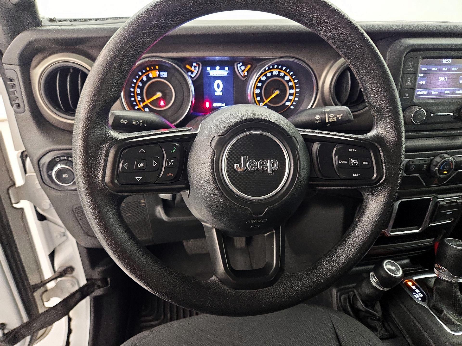 Thumbnail: 2020 Jeep Wrangler - 10