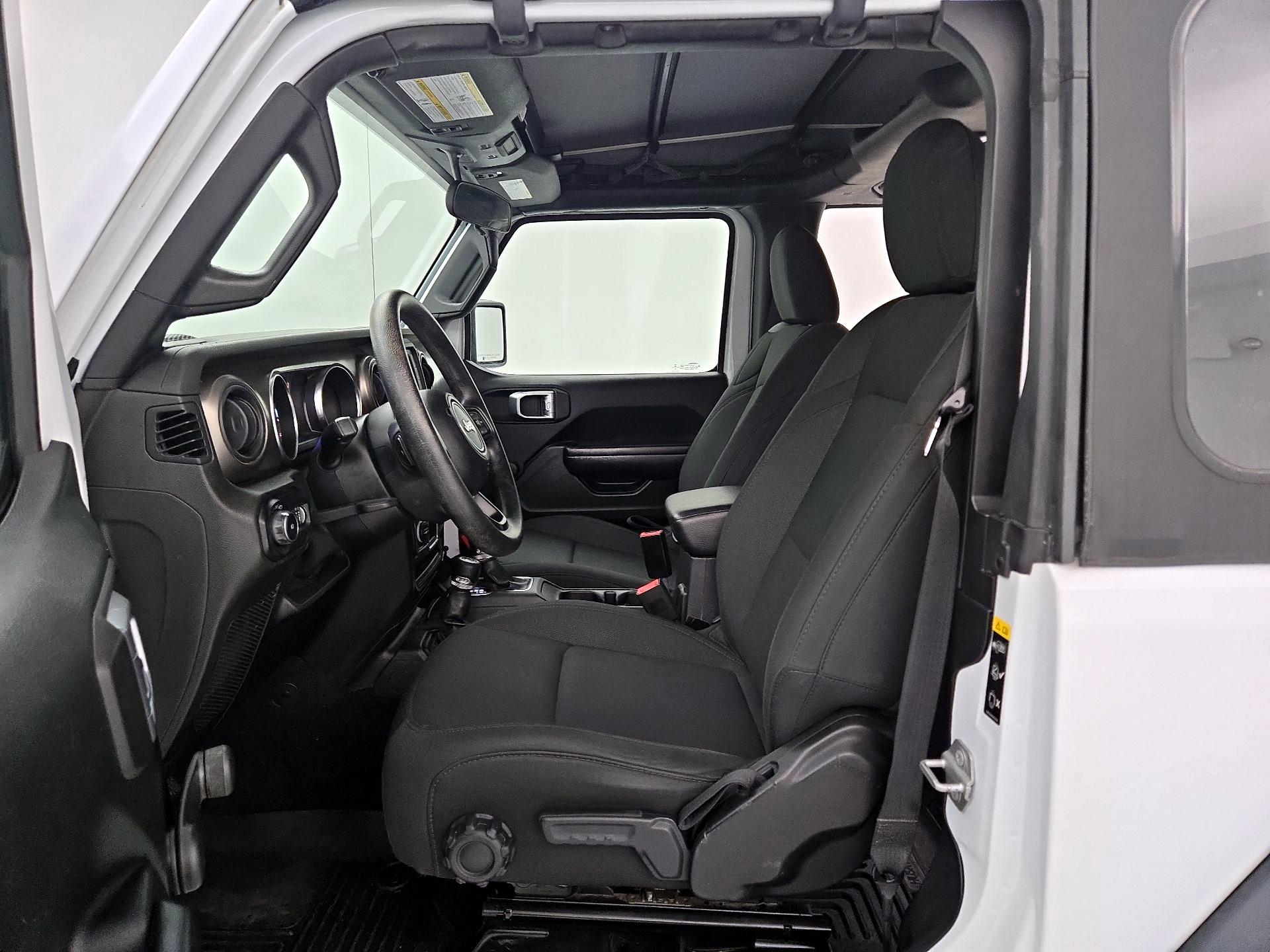 Thumbnail: 2020 Jeep Wrangler - 11