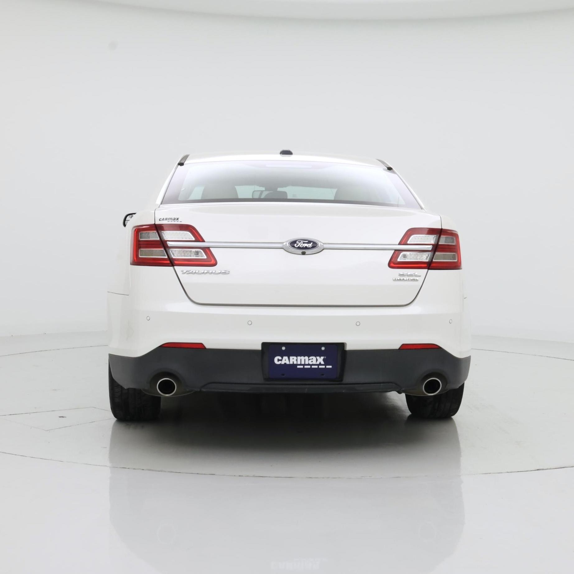 Thumbnail: 2015 Ford Taurus - 6