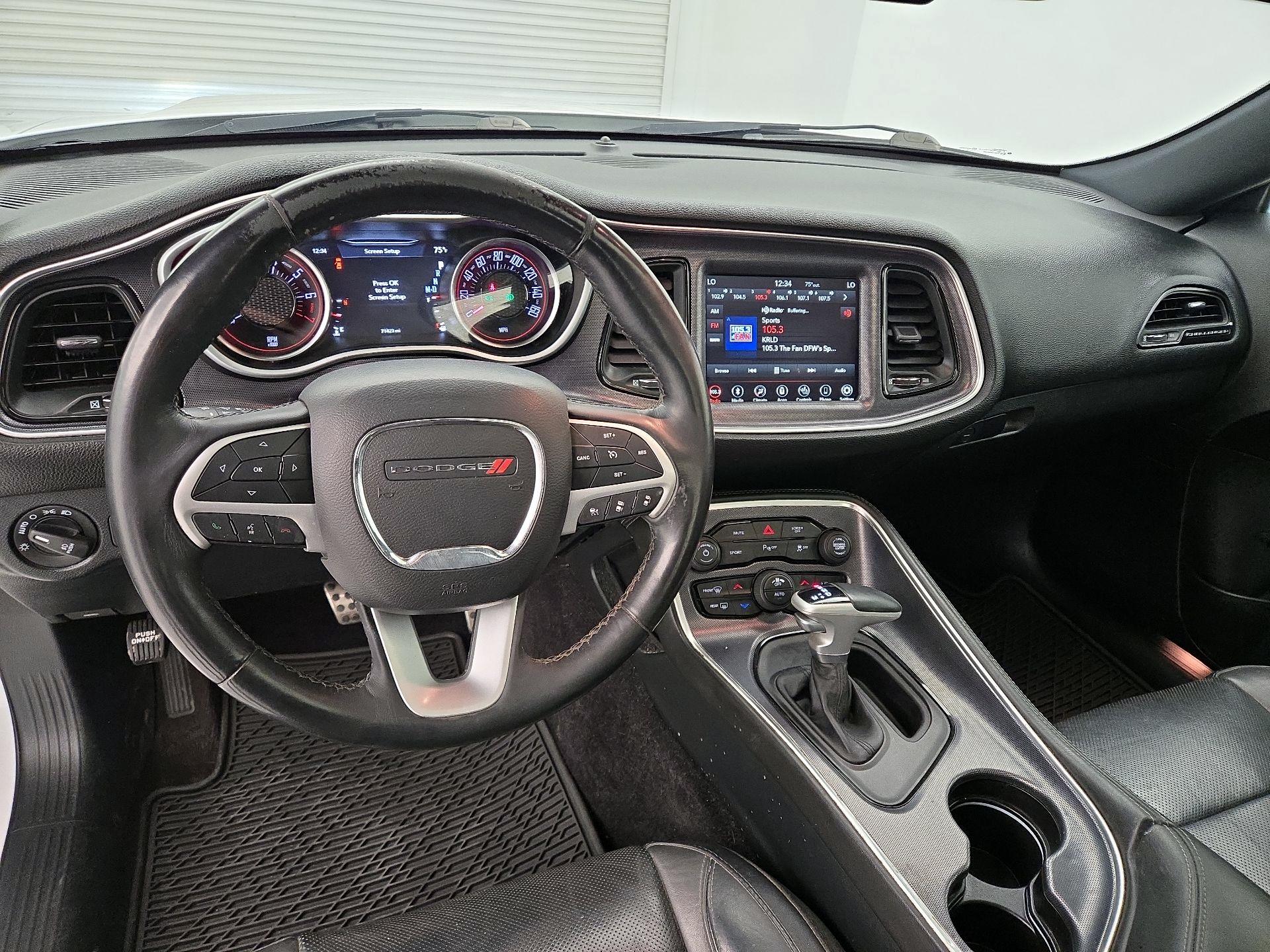 Thumbnail: 2018 Dodge Challenger - 9