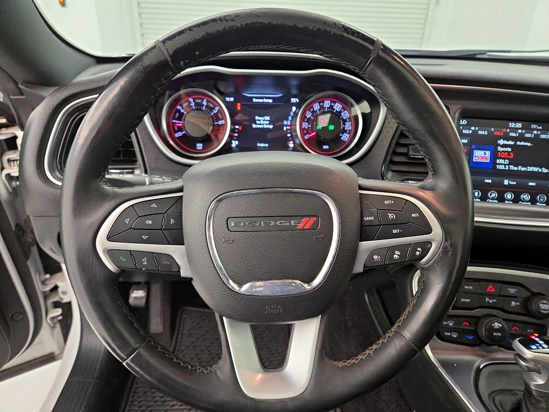 Thumbnail: 2018 Dodge Challenger - 10