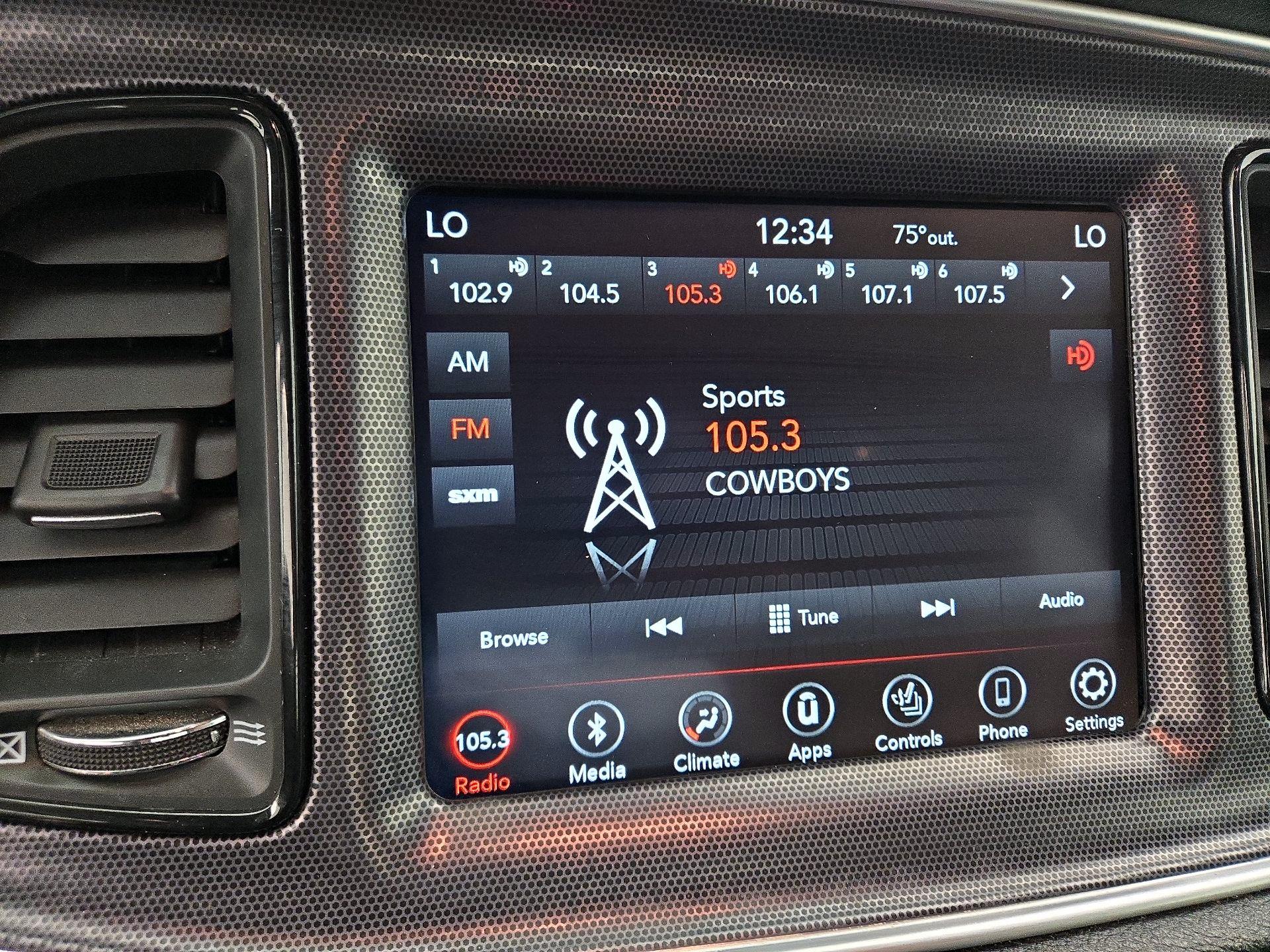 Thumbnail: 2018 Dodge Challenger - 15