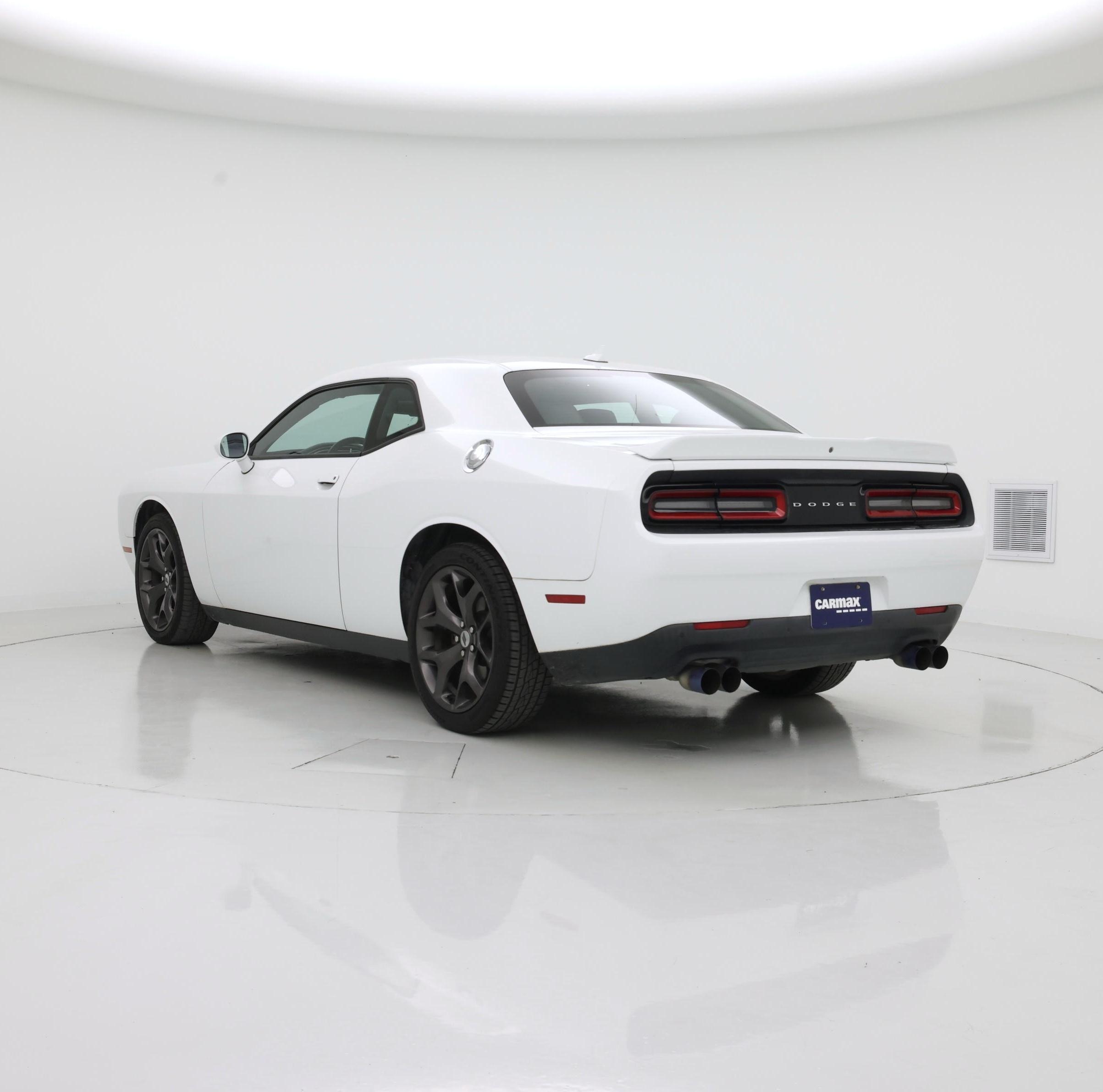 Thumbnail: 2018 Dodge Challenger - 2