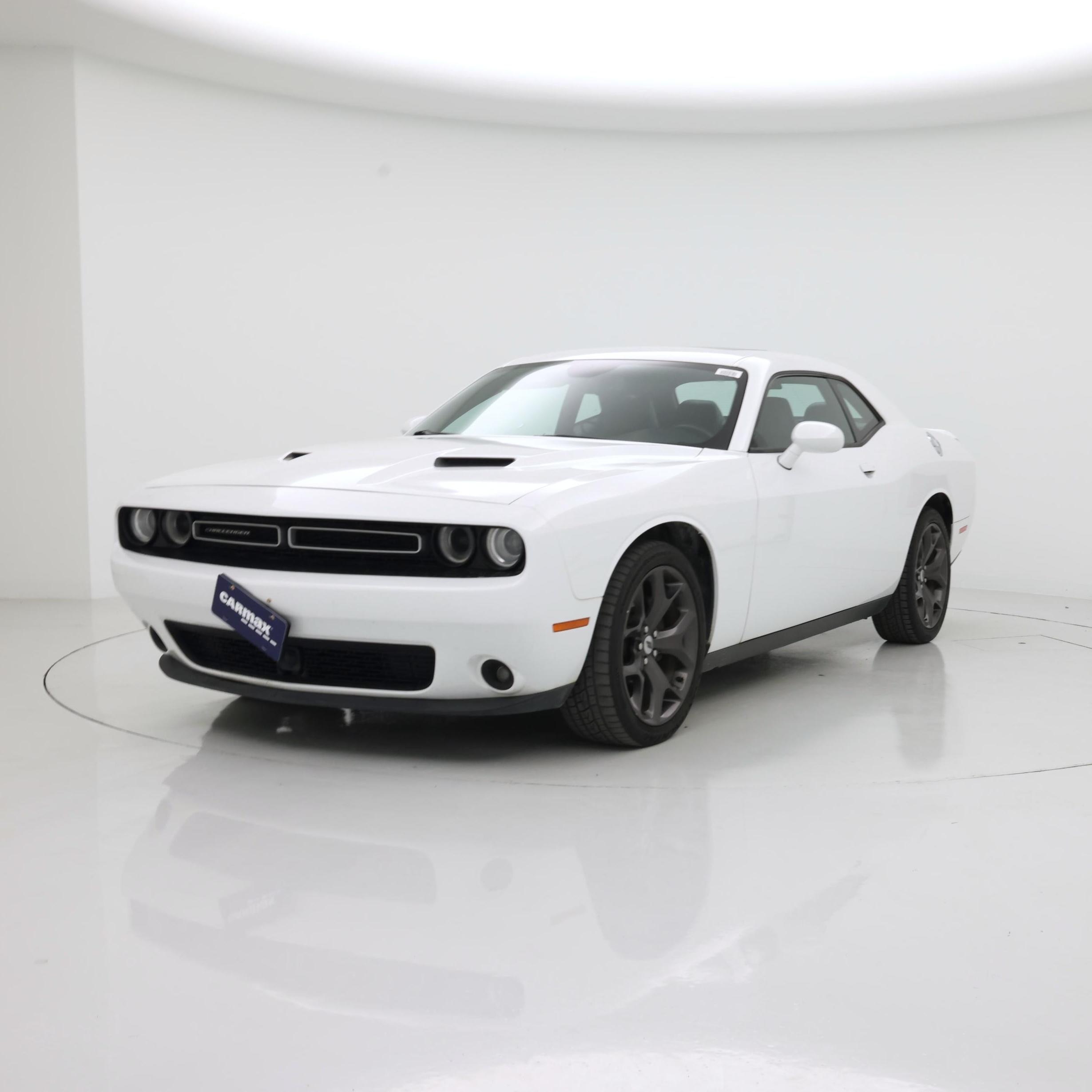 Thumbnail: 2018 Dodge Challenger - 4