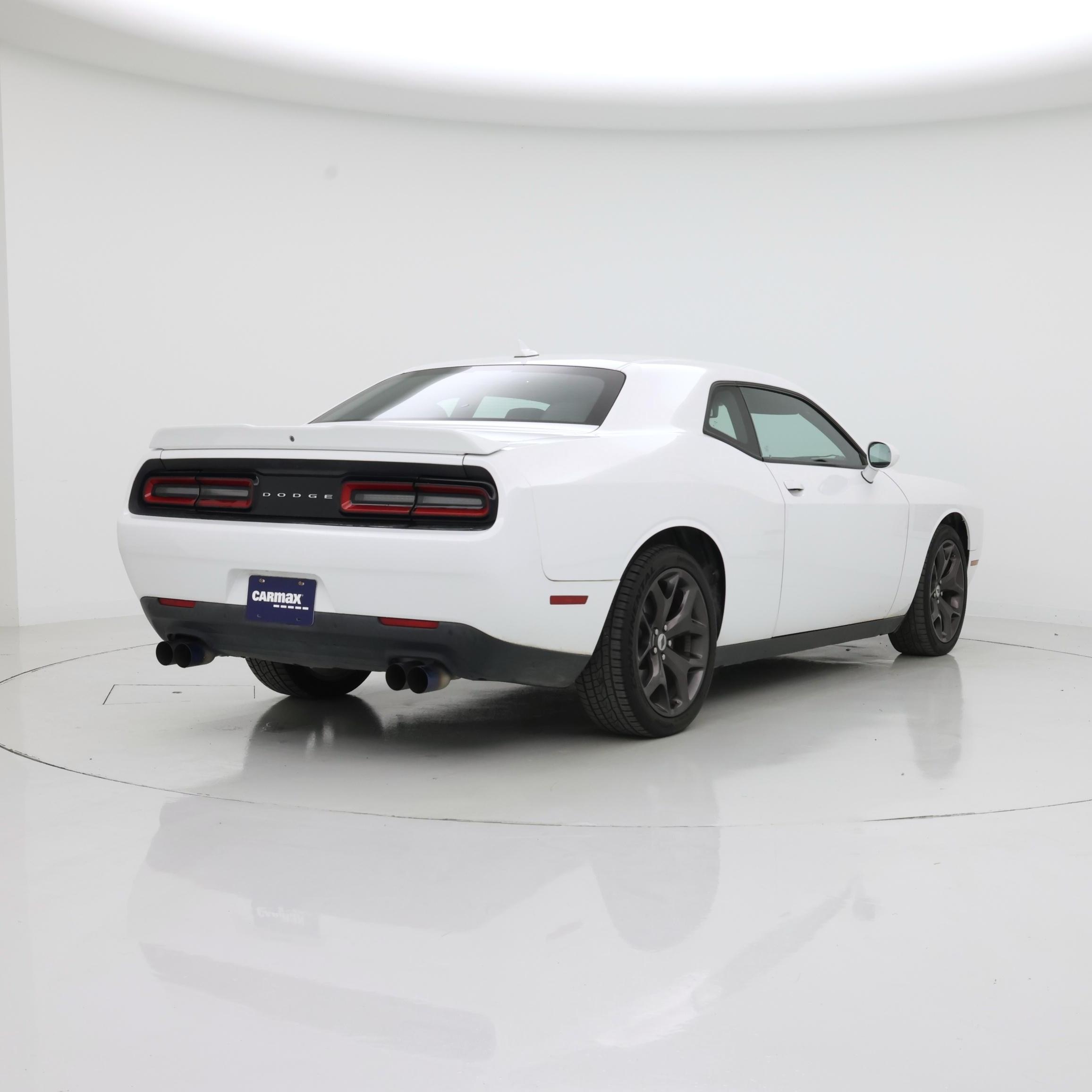 Thumbnail: 2018 Dodge Challenger - 8