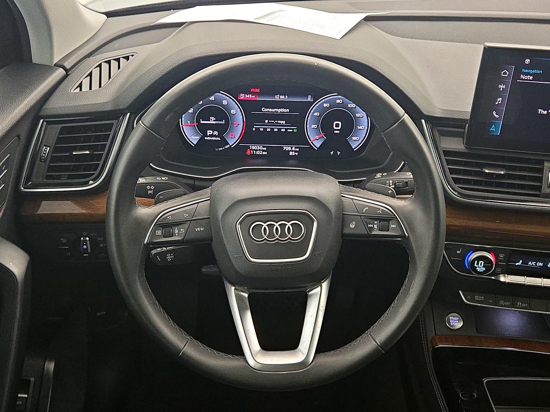 Thumbnail: 2022 Audi Q5 - 10