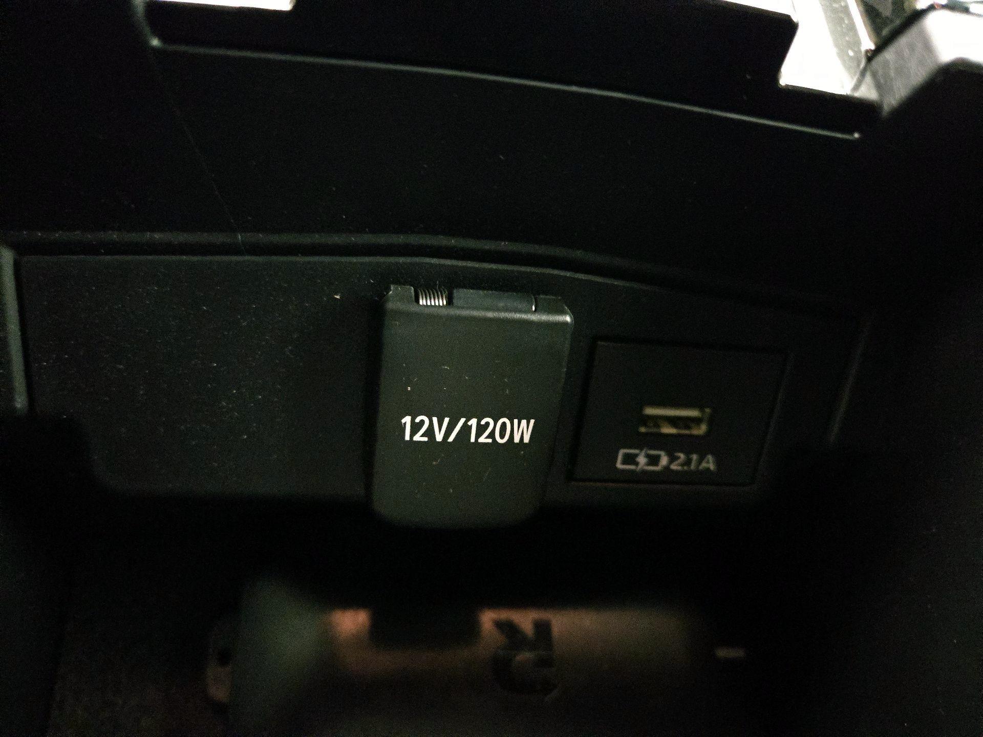 Thumbnail: 2021 Toyota Corolla - 18