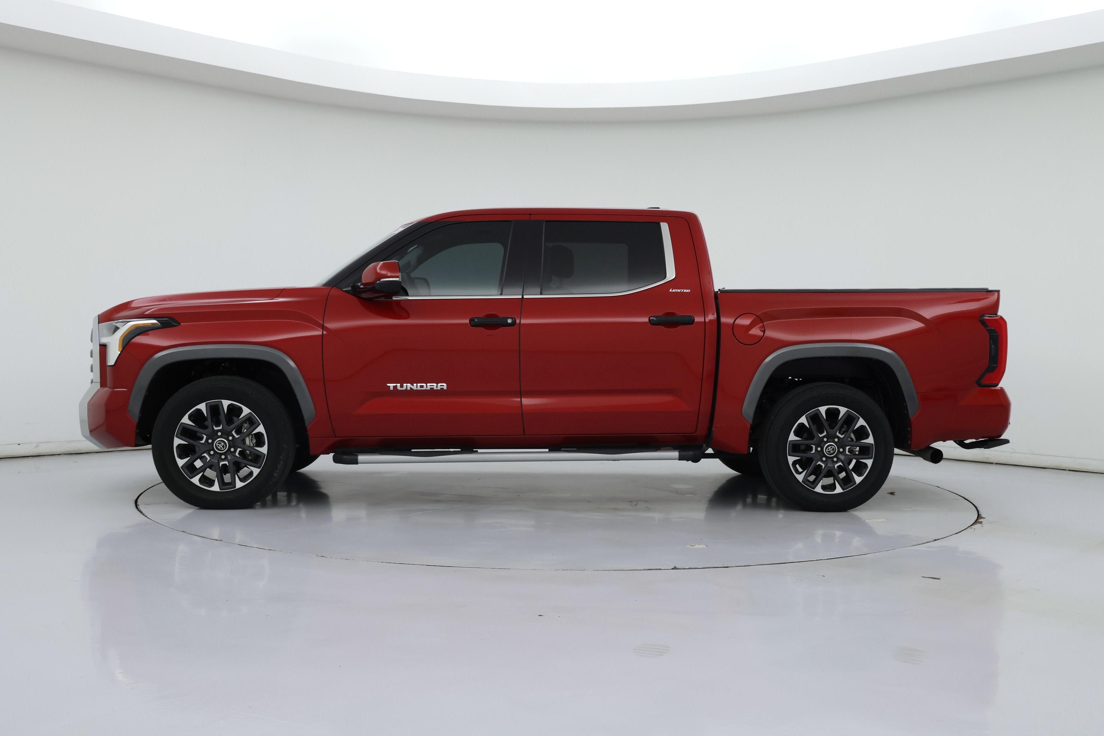 Thumbnail: 2022 Toyota Tundra - 3