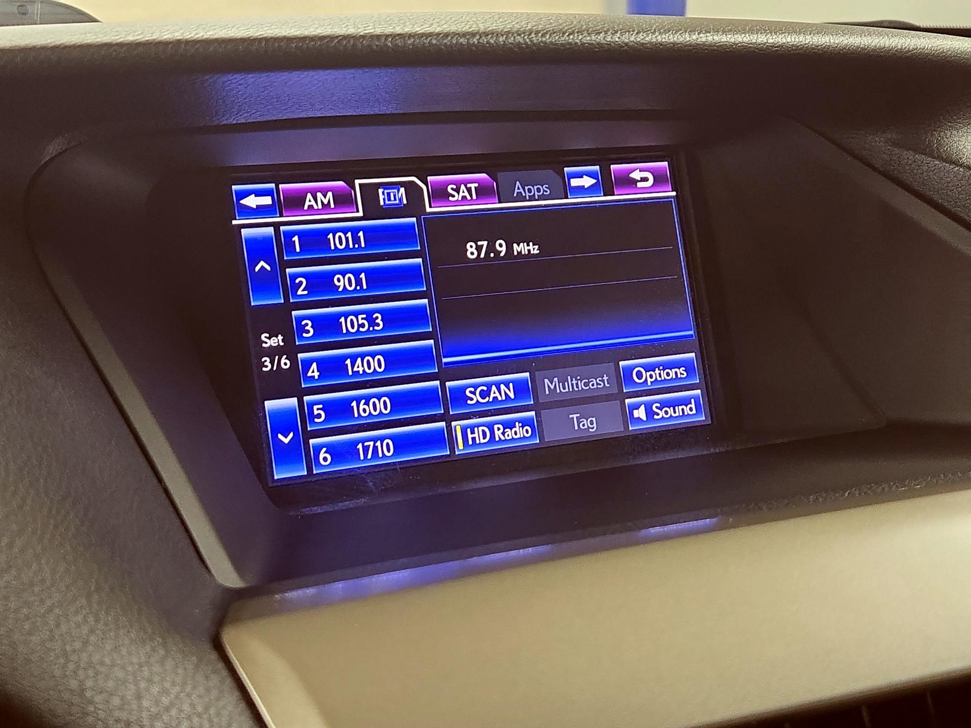 Thumbnail: 2014 Lexus RX - 16