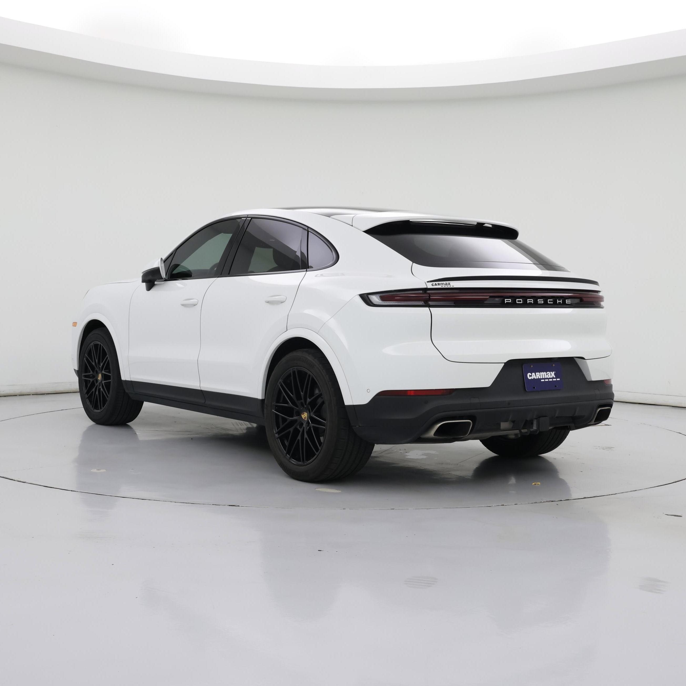 Thumbnail: 2024 Porsche Cayenne - 2