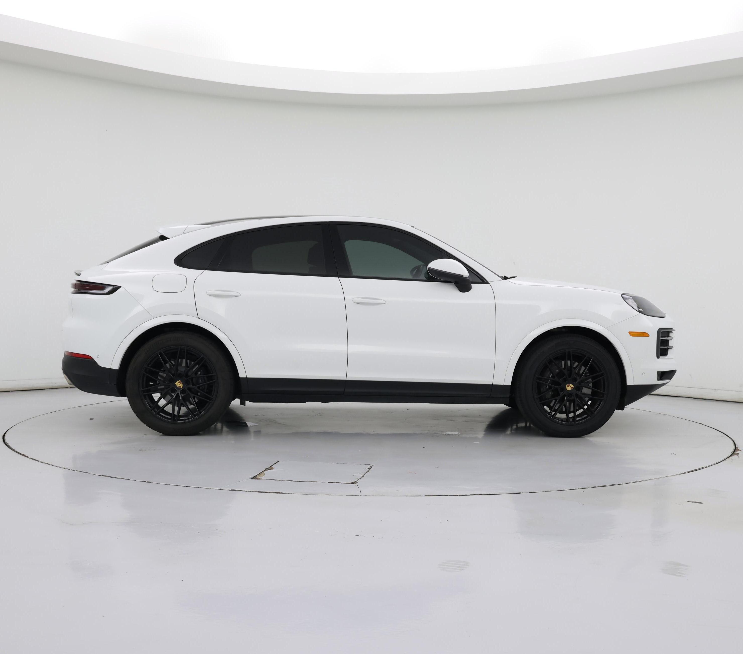 Thumbnail: 2024 Porsche Cayenne - 7
