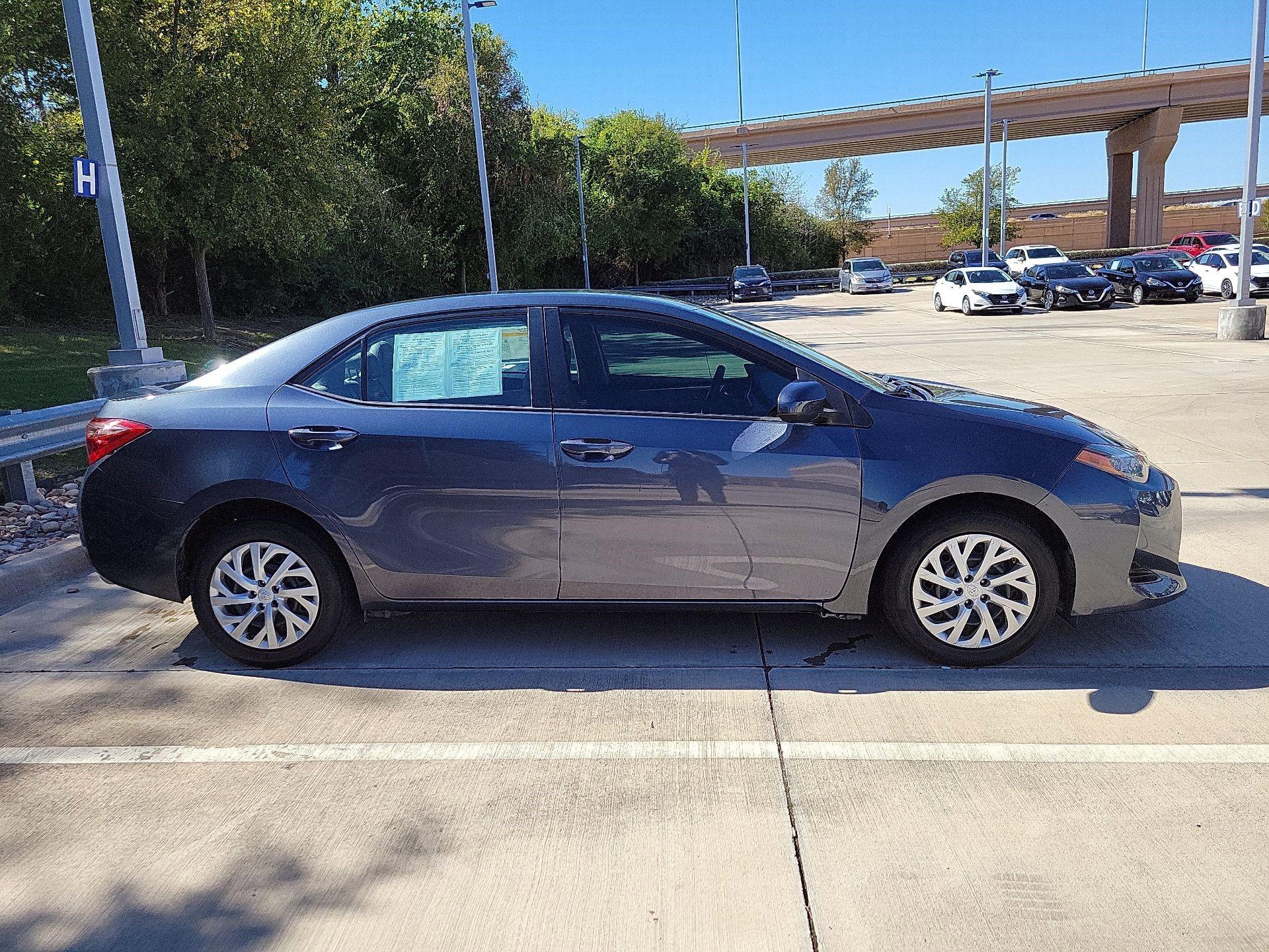 Thumbnail: 2019 Toyota Corolla - 4