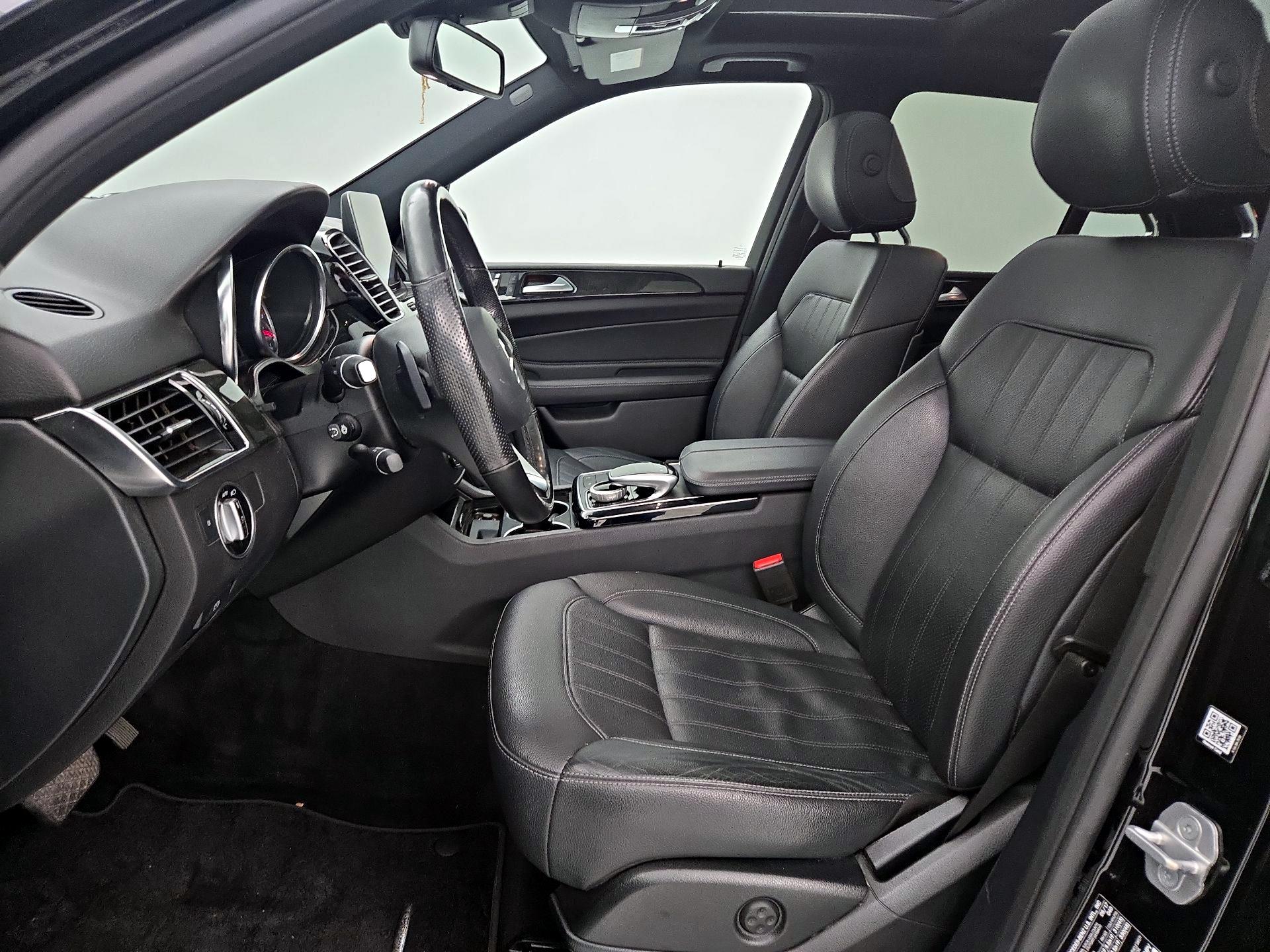 Thumbnail: 2017 Mercedes-Benz GLE - 11