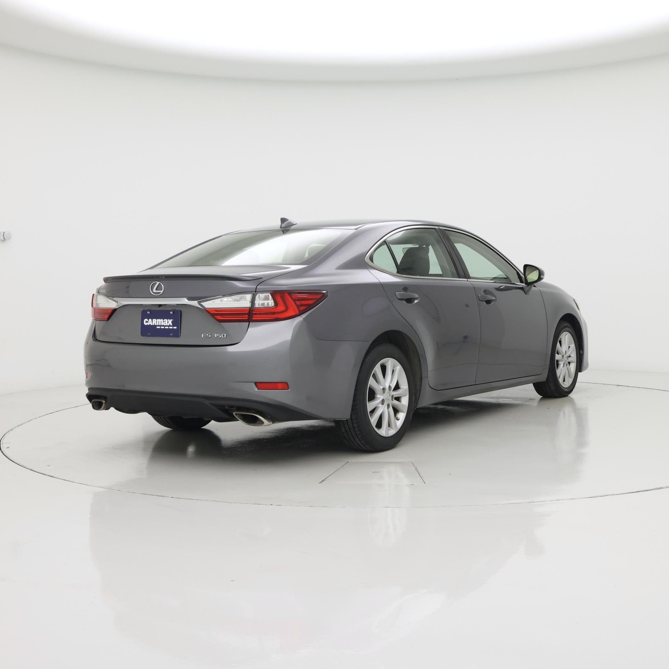Thumbnail: 2016 Lexus ES - 8