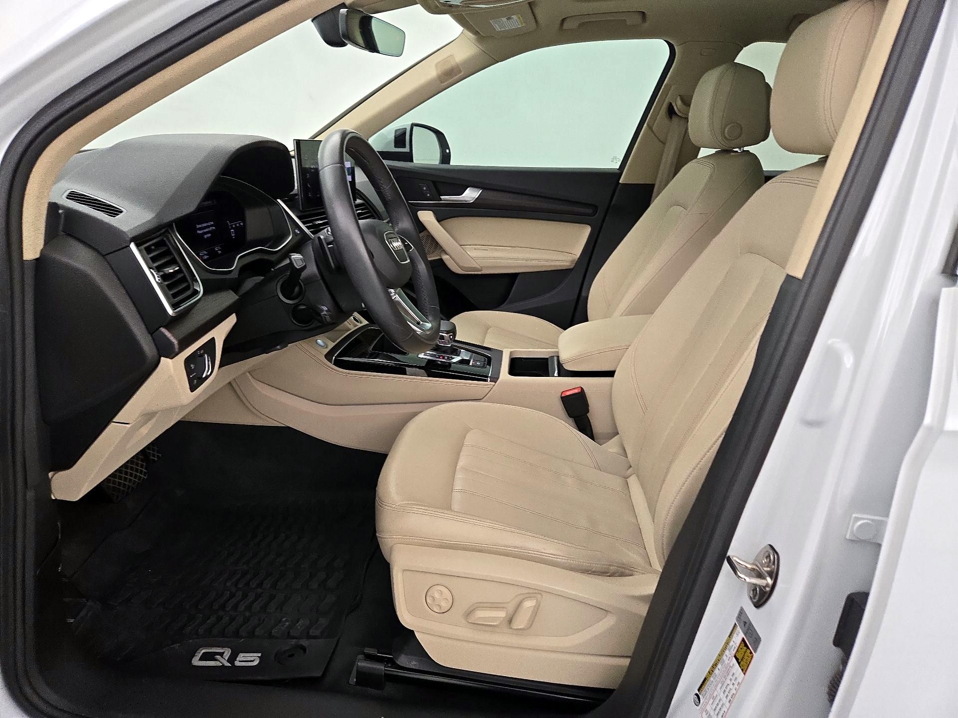 Thumbnail: 2021 Audi Q5 - 11