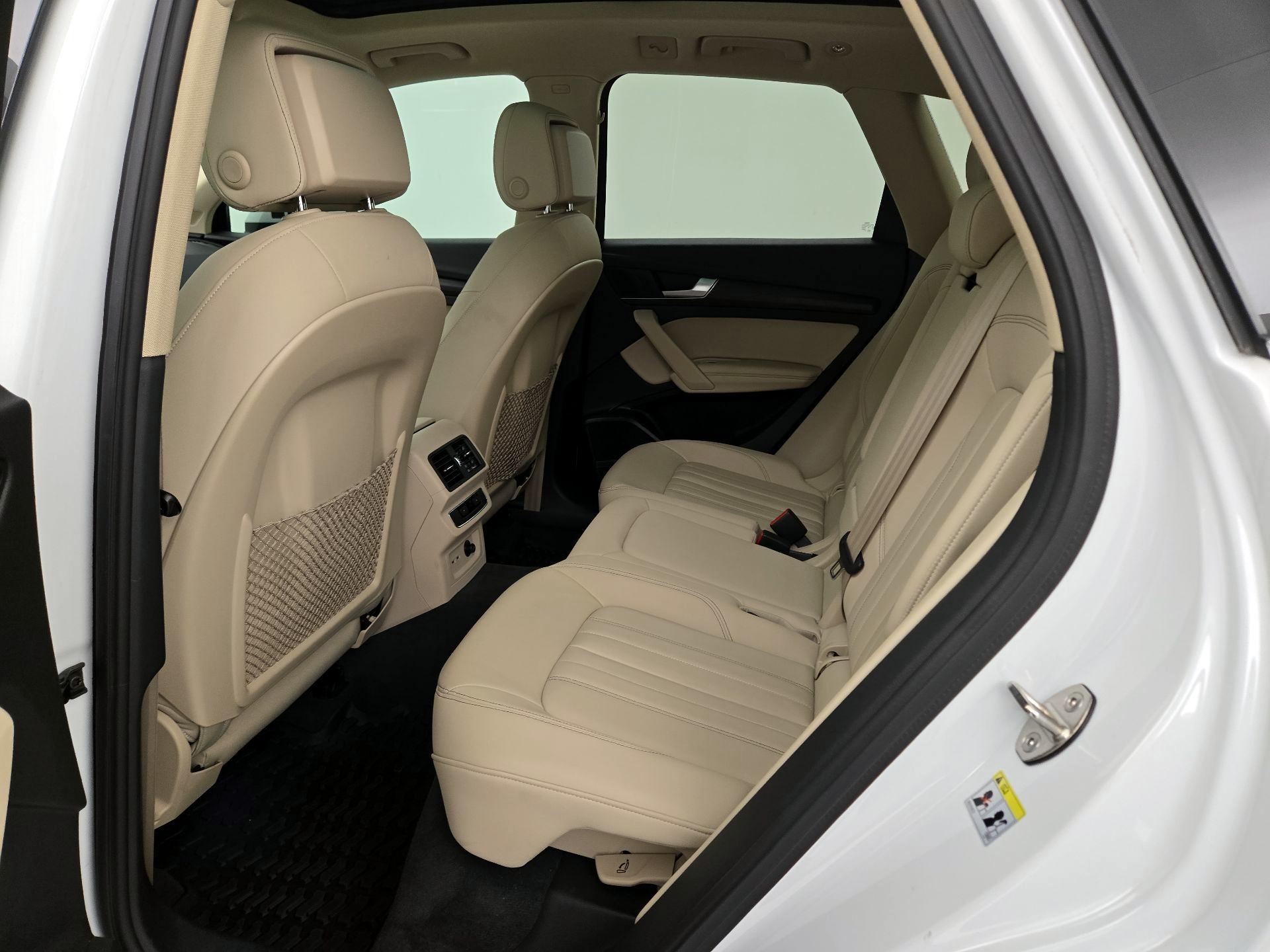 Thumbnail: 2021 Audi Q5 - 20