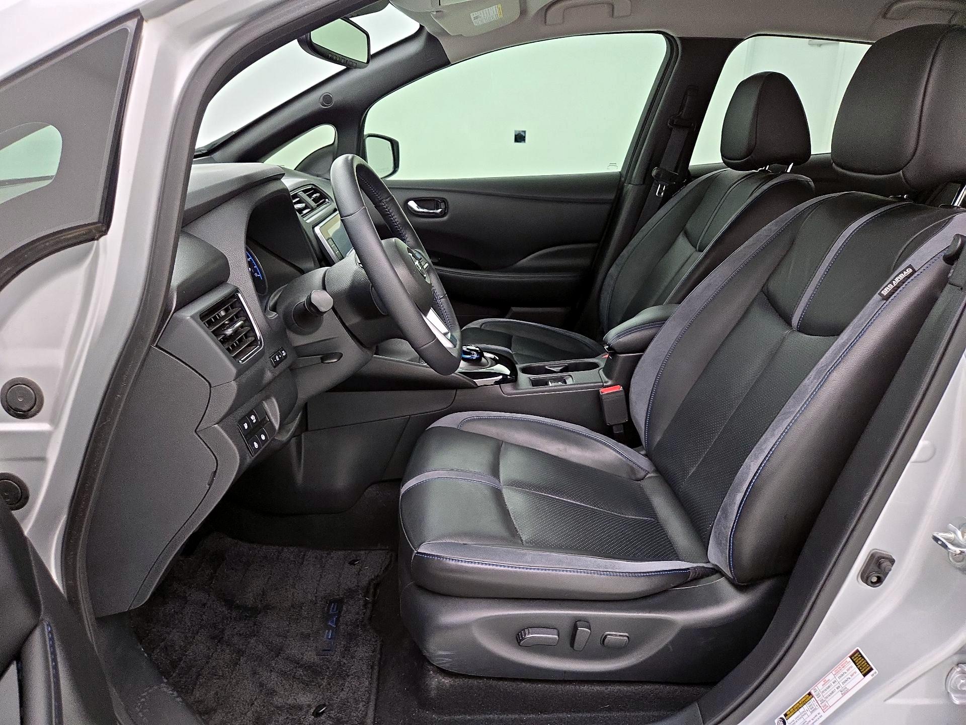 Thumbnail: 2019 Nissan Leaf - 11
