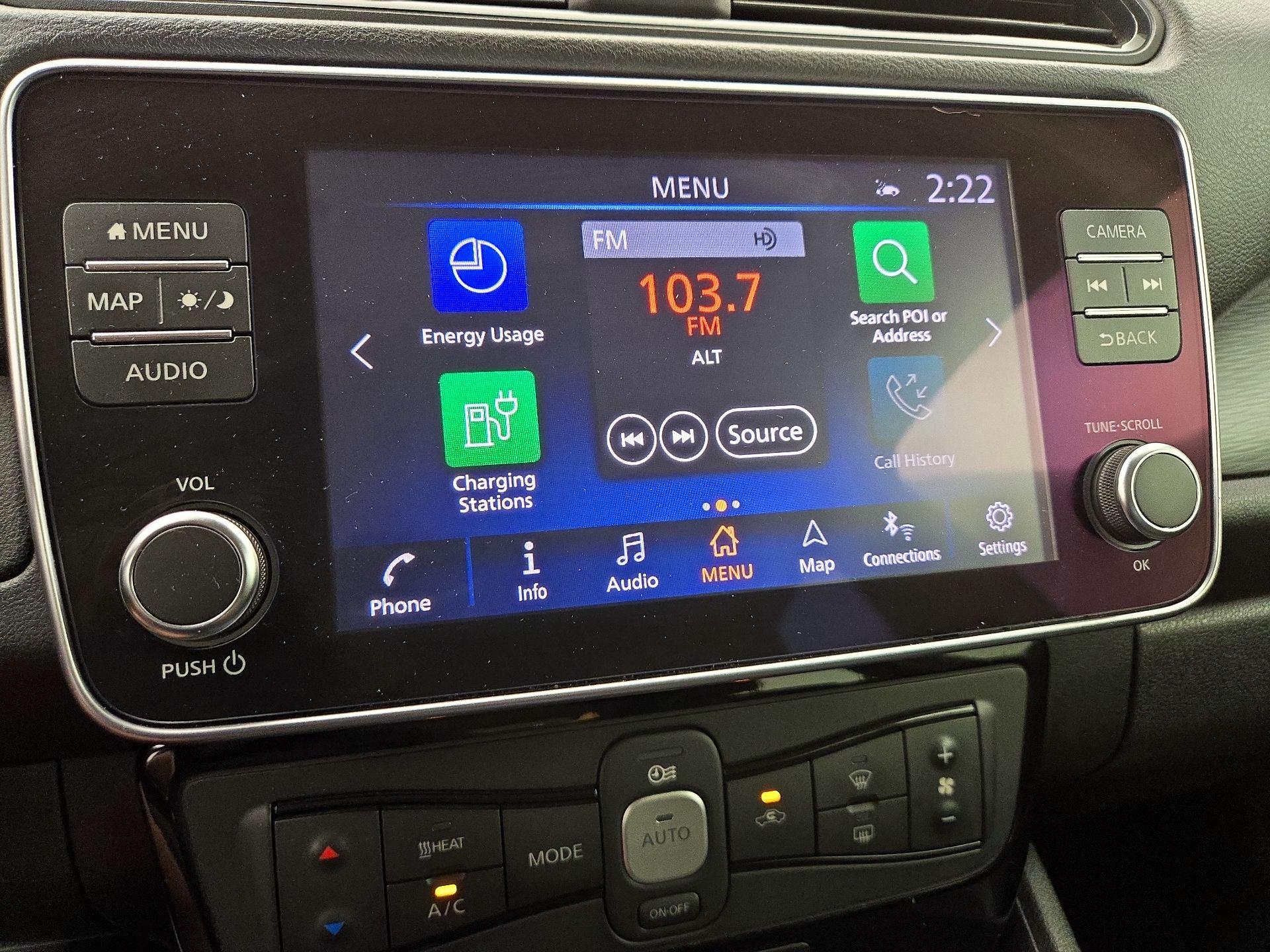 Thumbnail: 2019 Nissan Leaf - 16