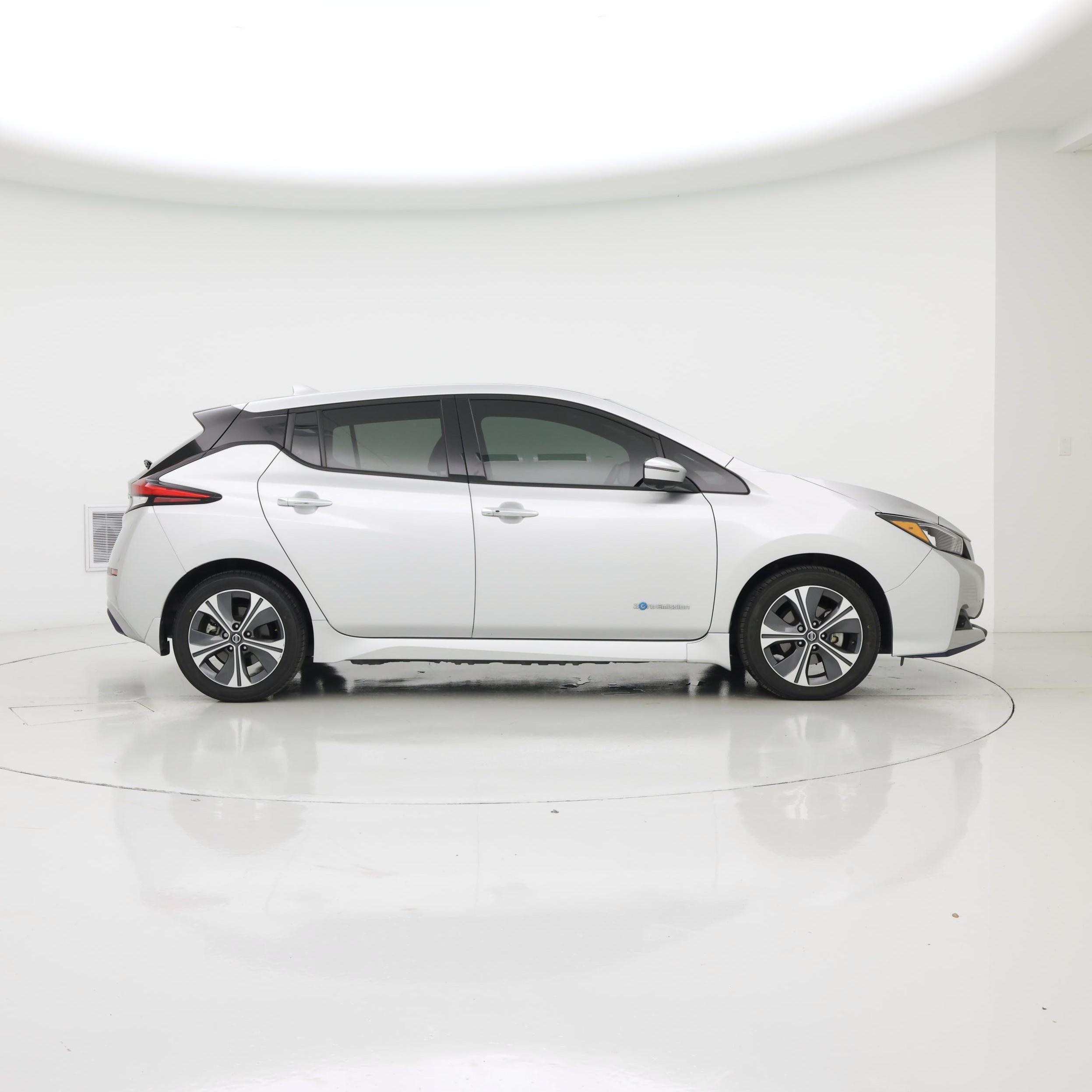 Thumbnail: 2019 Nissan Leaf - 7