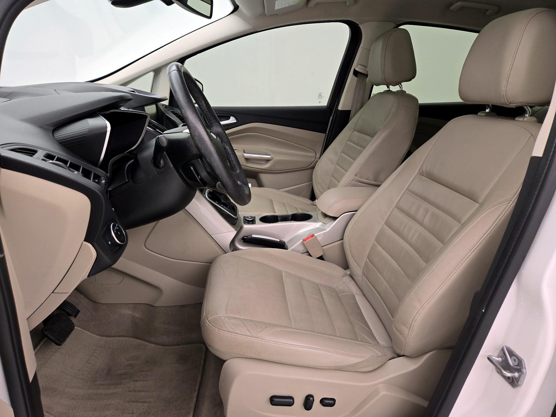 Thumbnail: 2015 Ford C-Max - 11