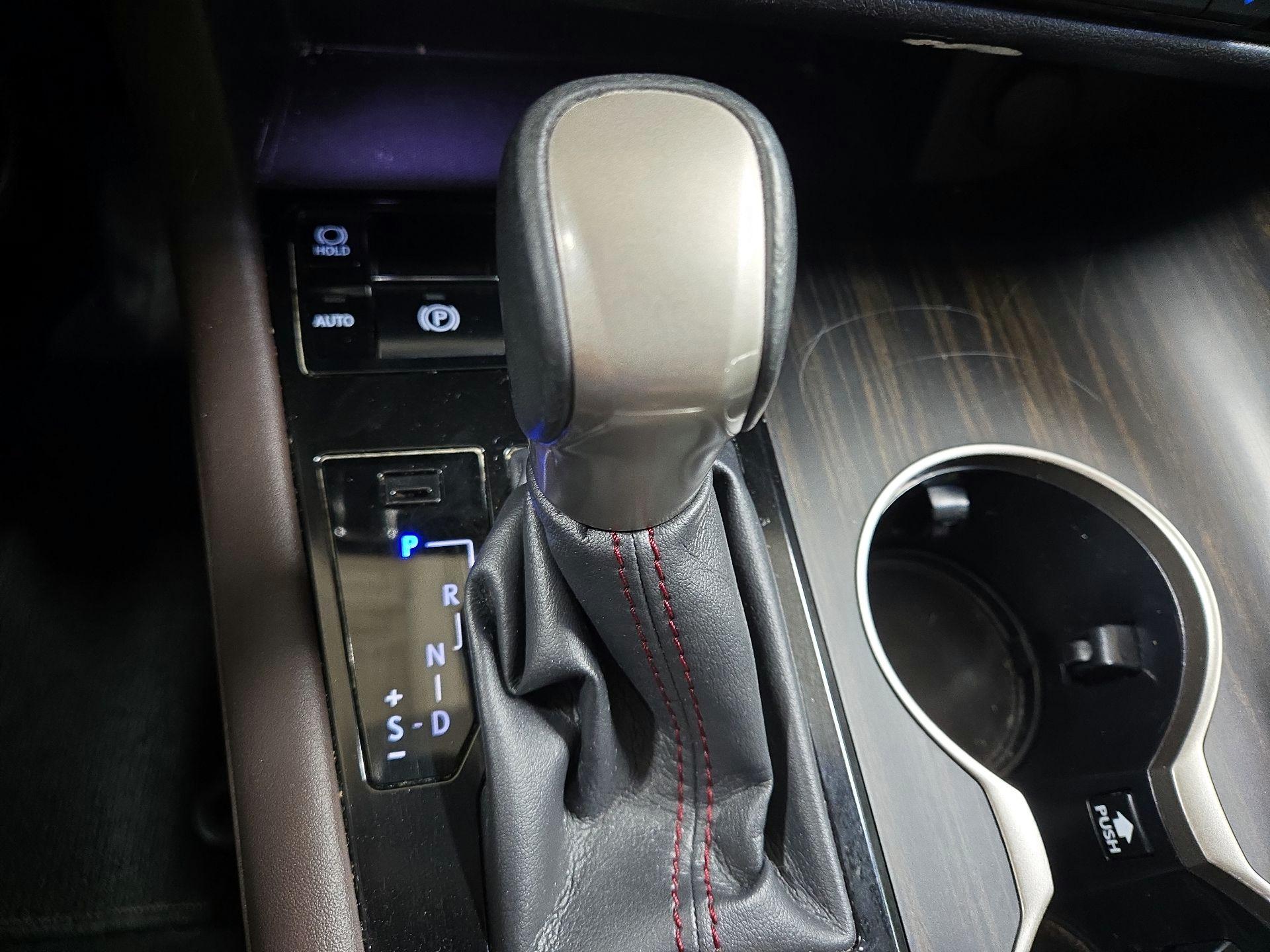 Thumbnail: 2016 Lexus RX - 17