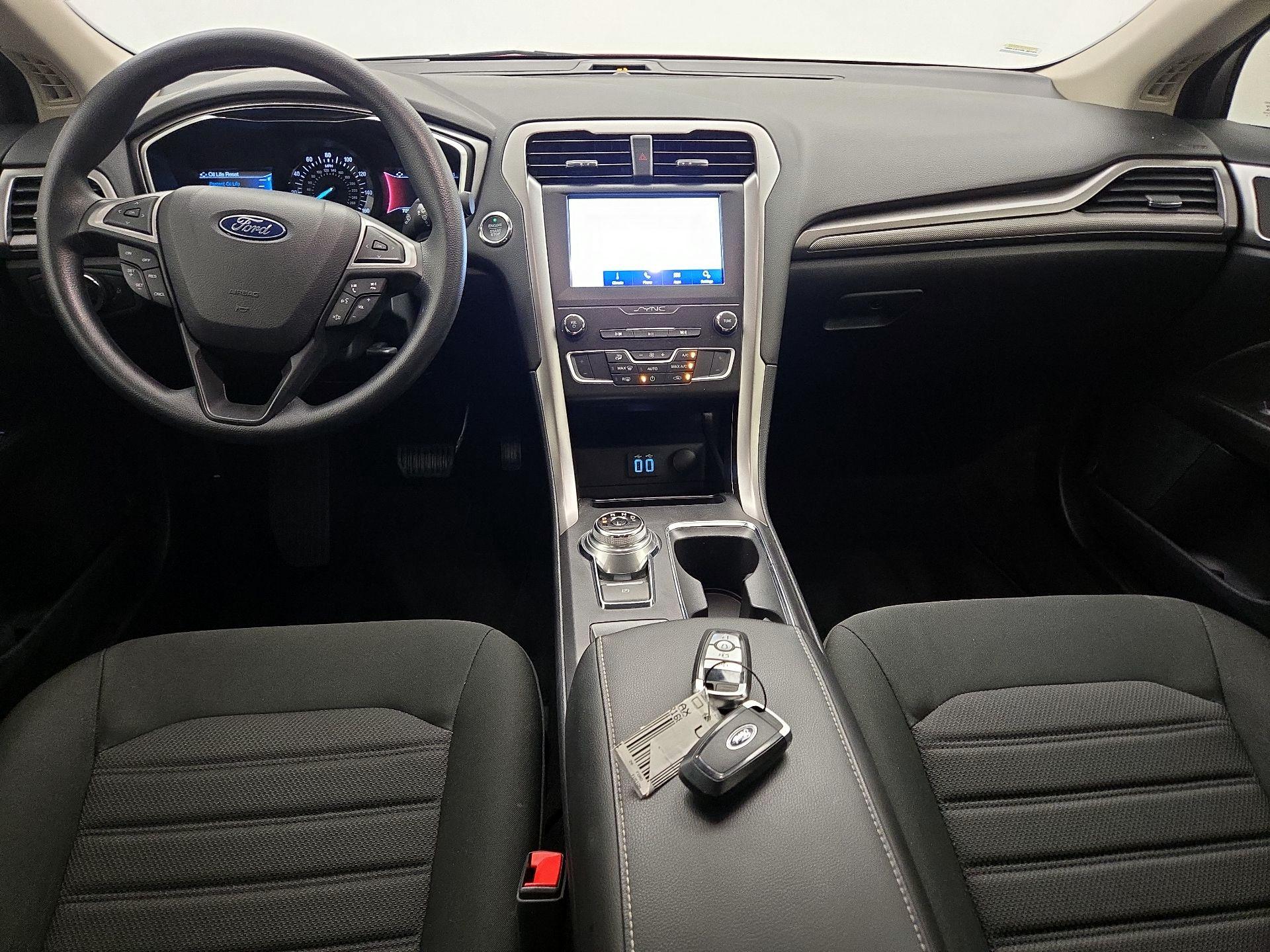 Thumbnail: 2020 Ford Fusion - 9