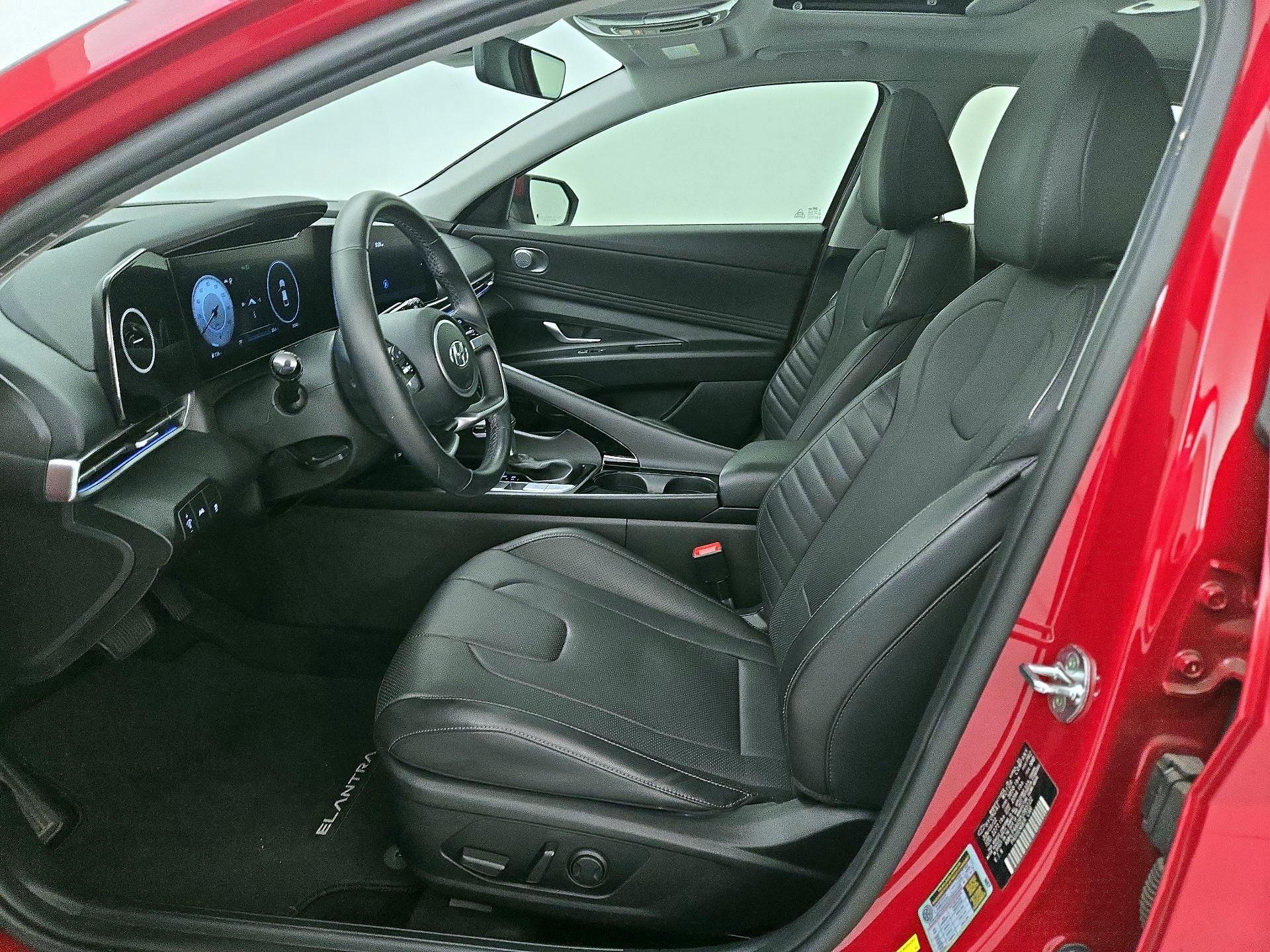 Thumbnail: 2023 Hyundai Elantra - 11