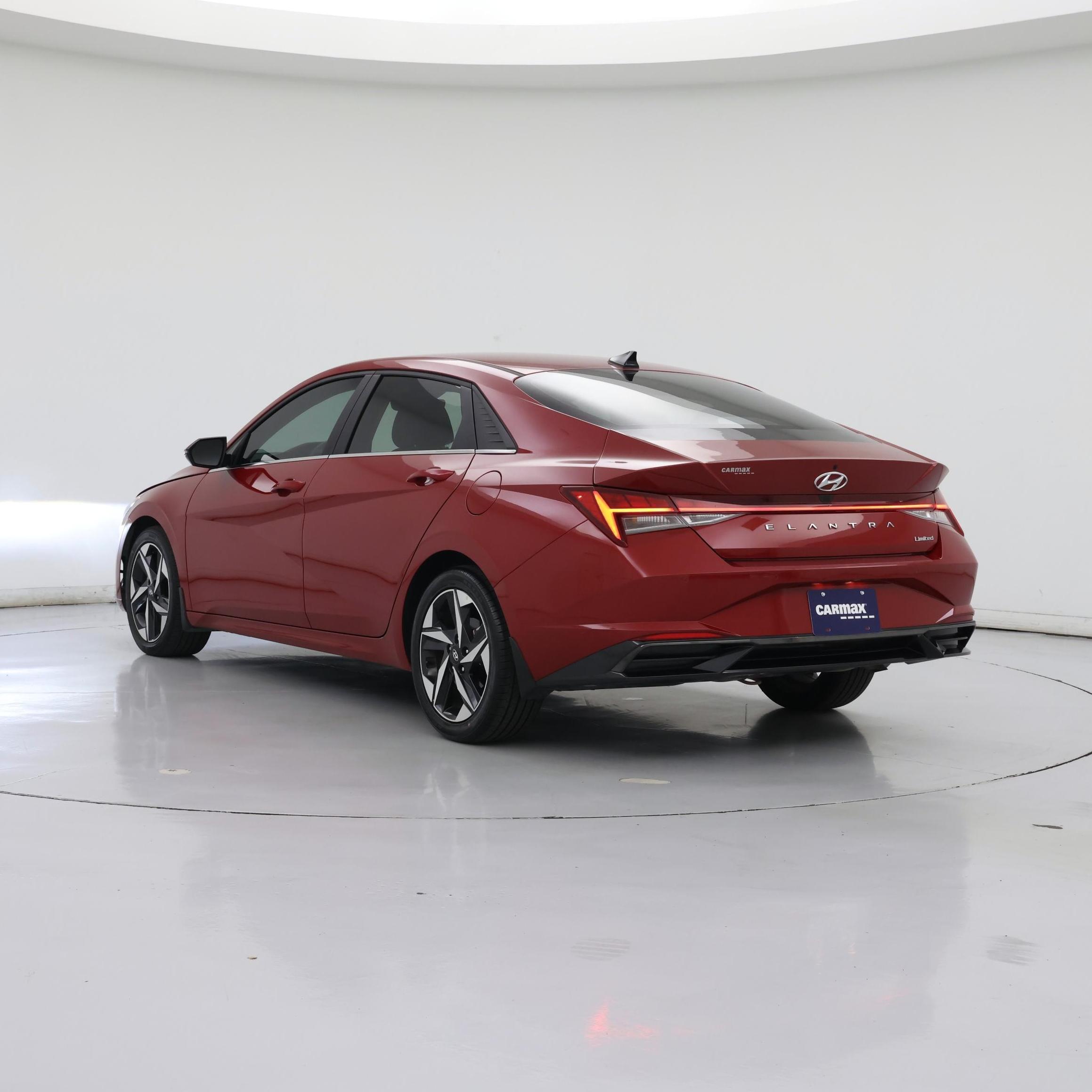 Thumbnail: 2023 Hyundai Elantra - 2