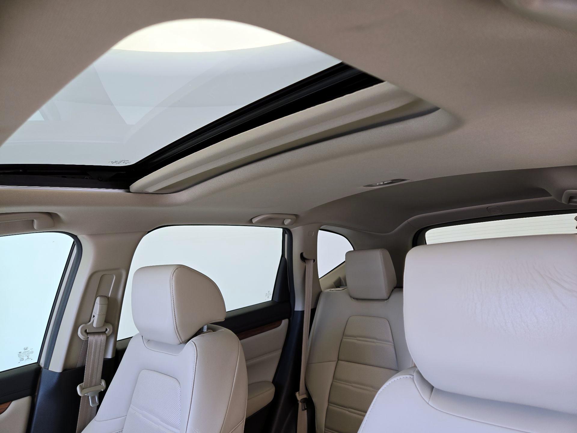 Thumbnail: 2017 Honda CR-V - 19
