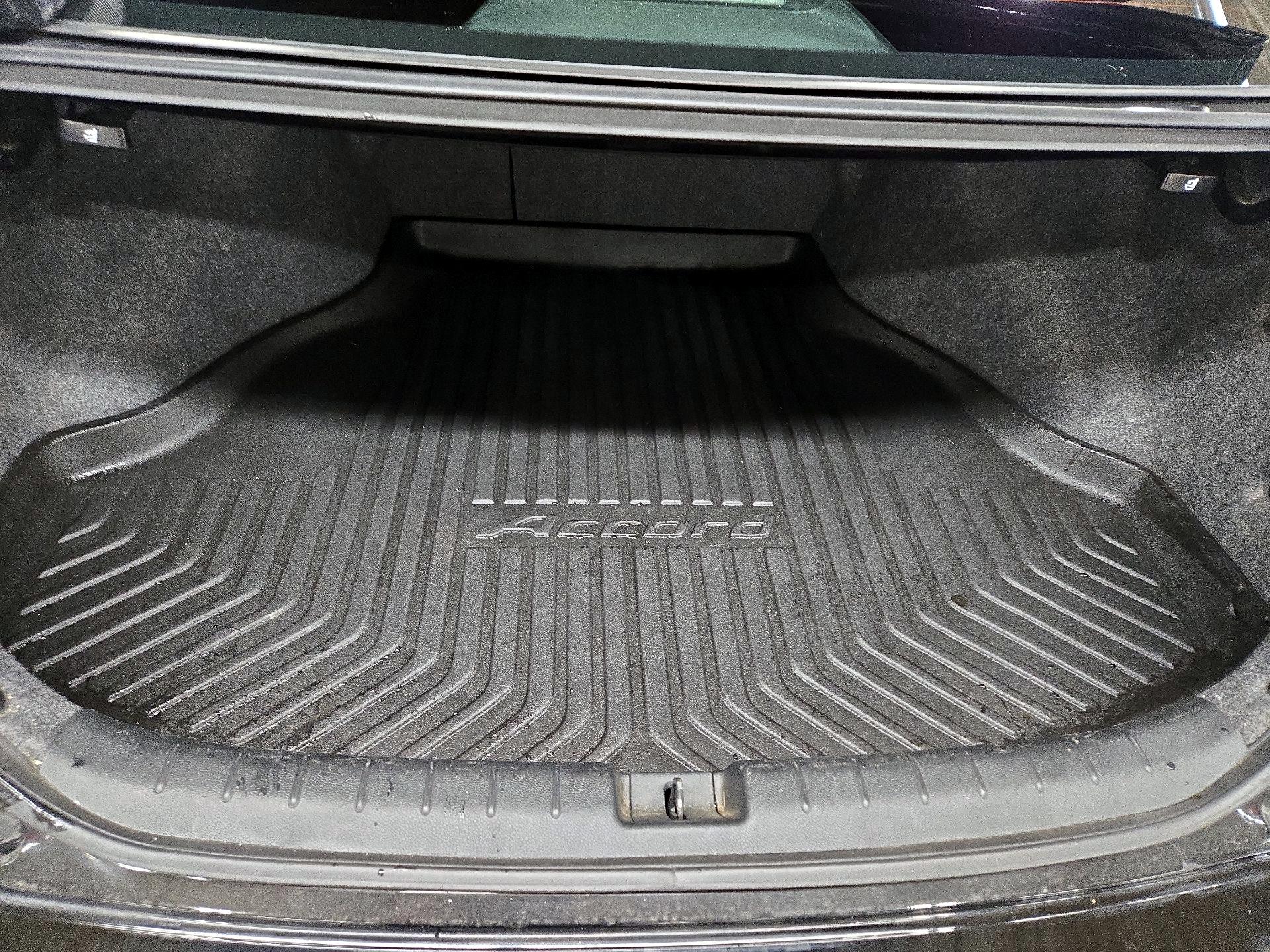 Thumbnail: 2016 Honda Accord - 19