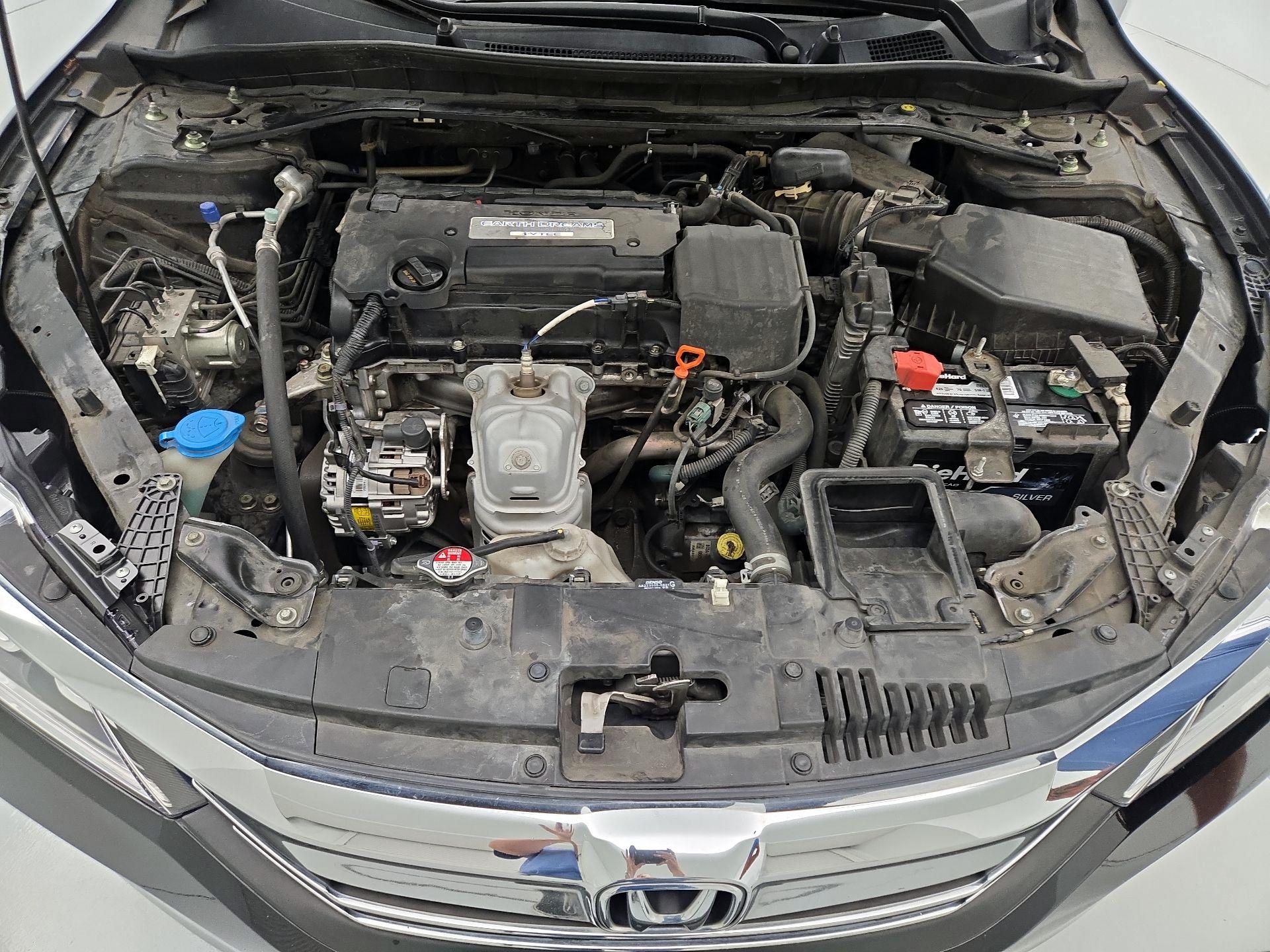 Thumbnail: 2016 Honda Accord - 20