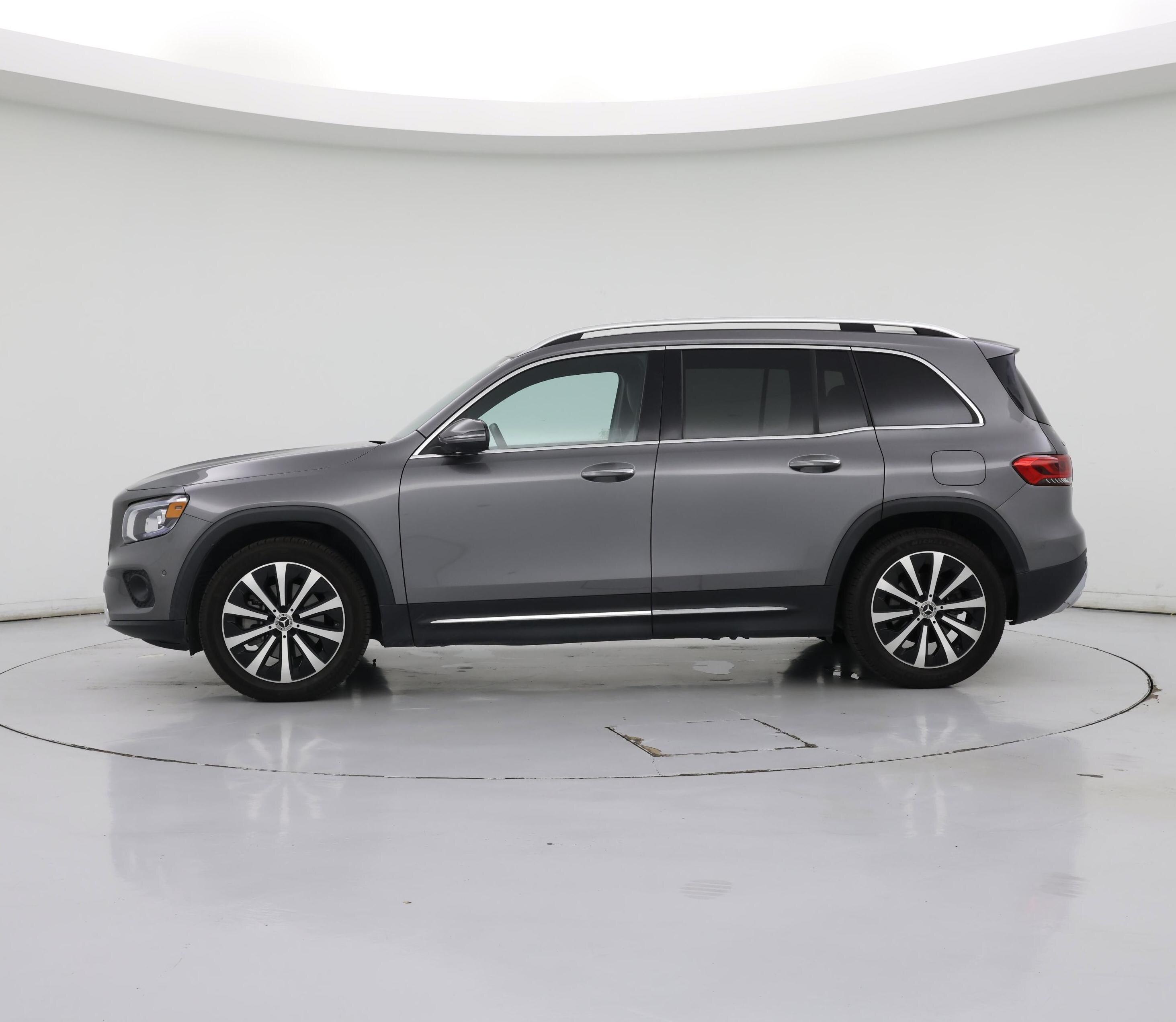 Thumbnail: 2022 Mercedes-Benz GLB - 3