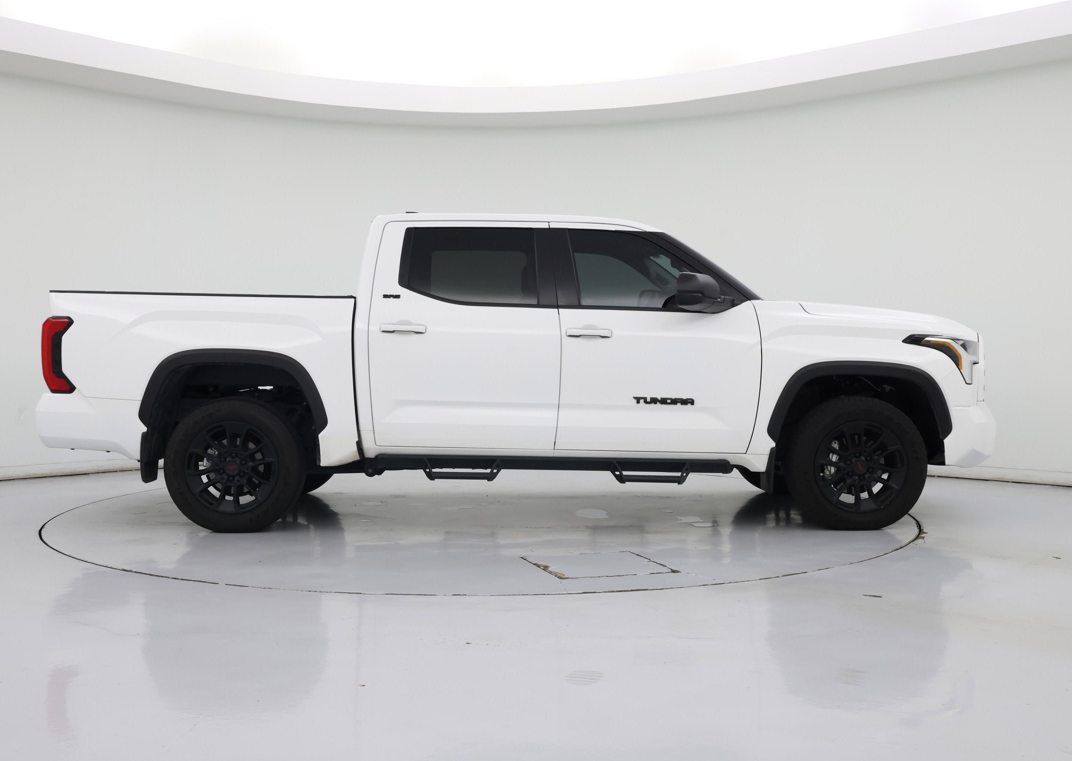 Thumbnail: 2024 Toyota Tundra - 7