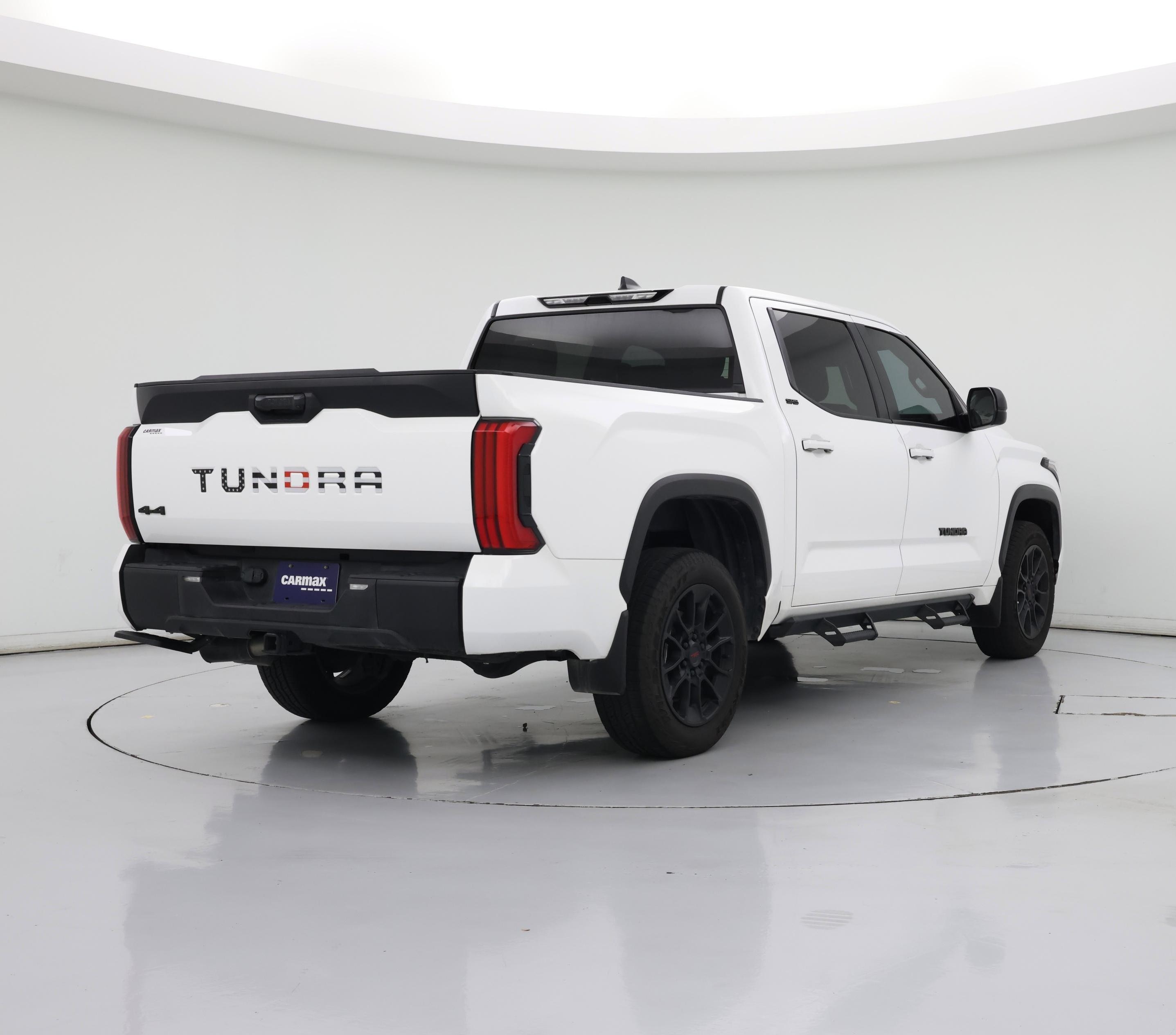 Thumbnail: 2024 Toyota Tundra - 8