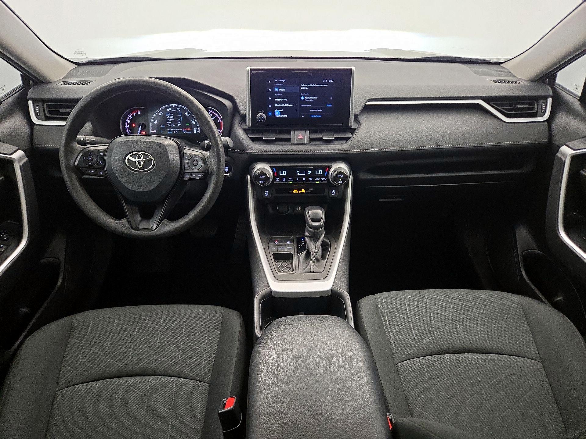 Thumbnail: 2023 Toyota RAV4 - 9
