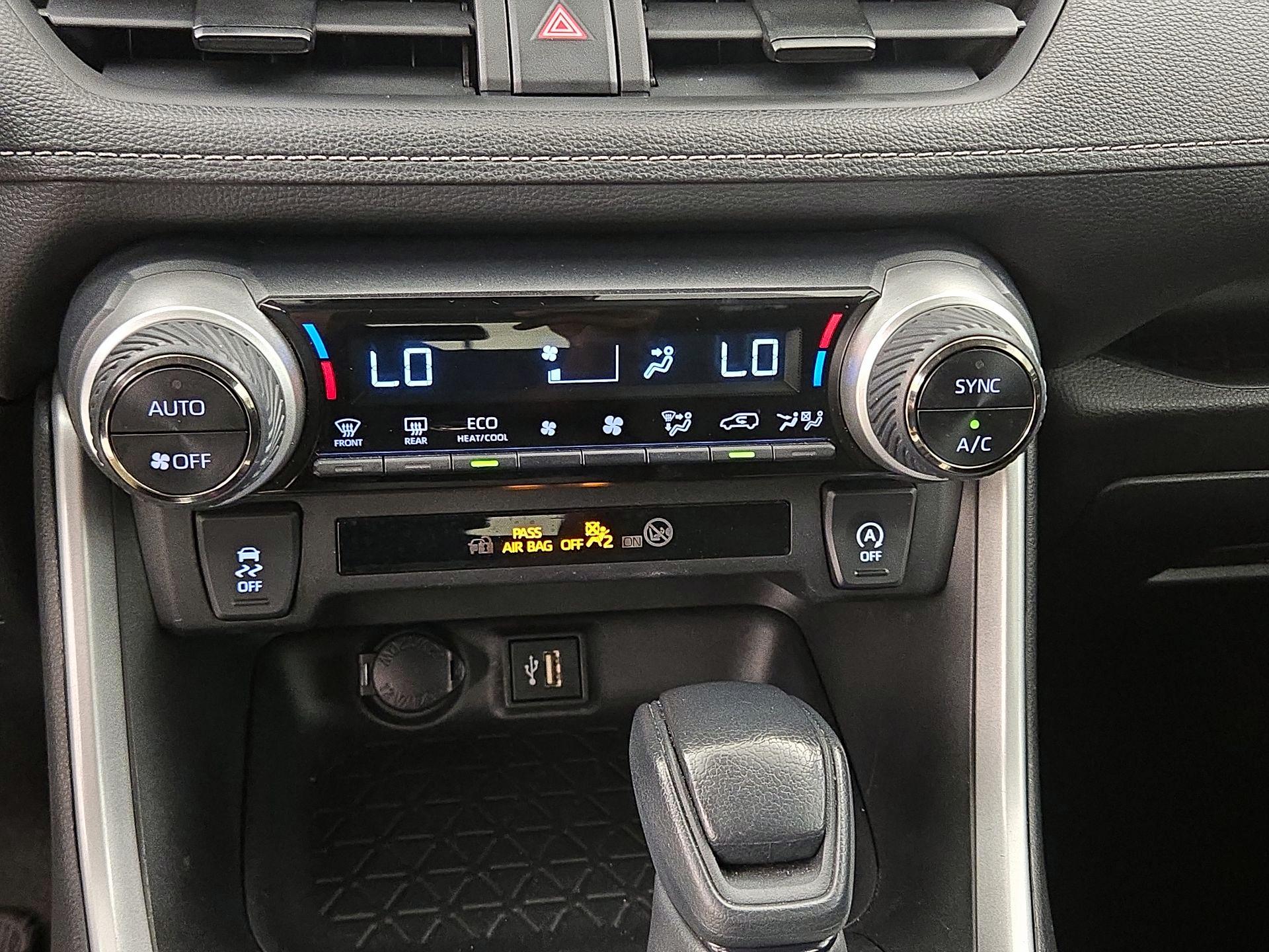 Thumbnail: 2023 Toyota RAV4 - 16
