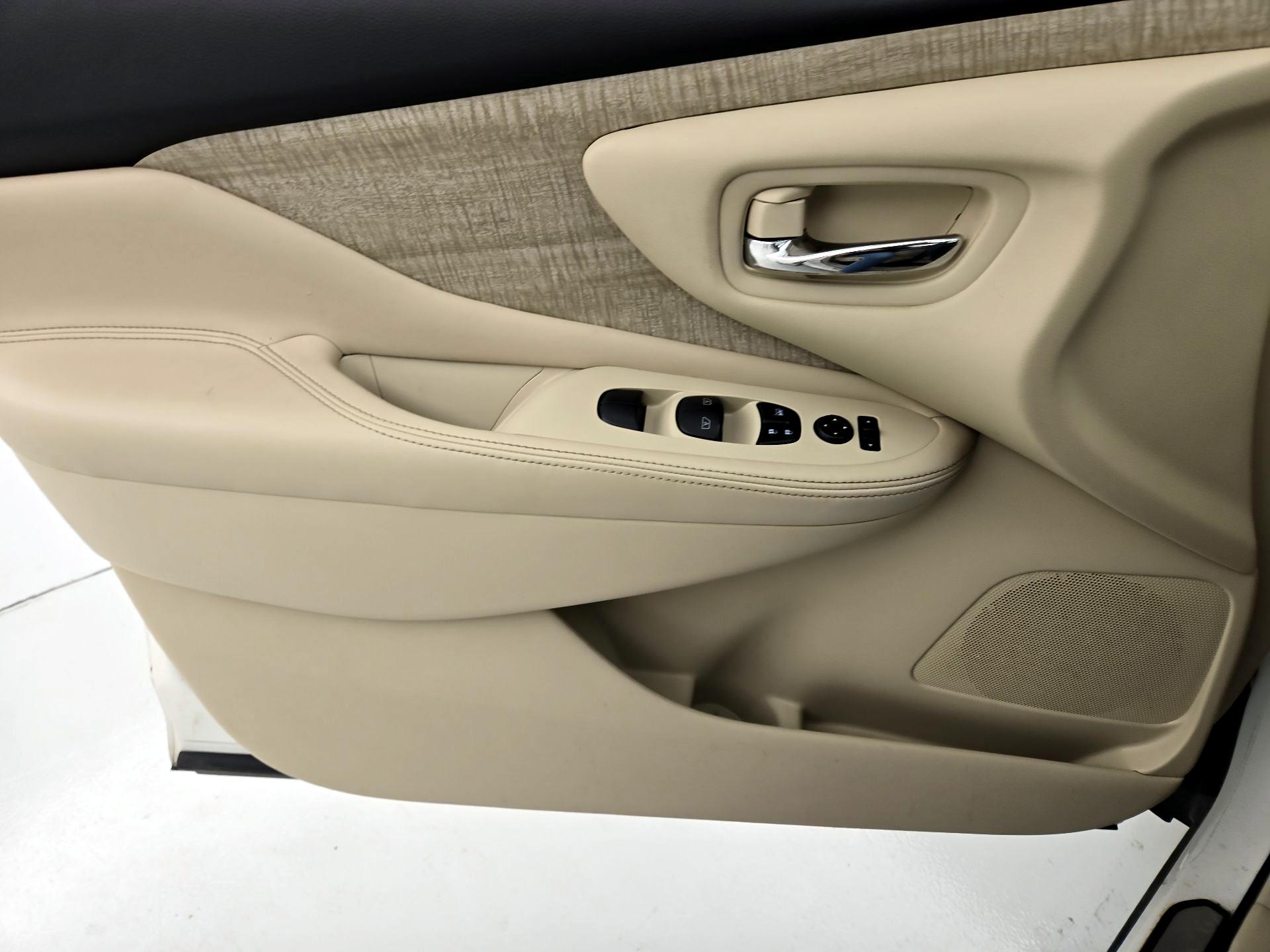Thumbnail: 2019 Nissan Murano - 12