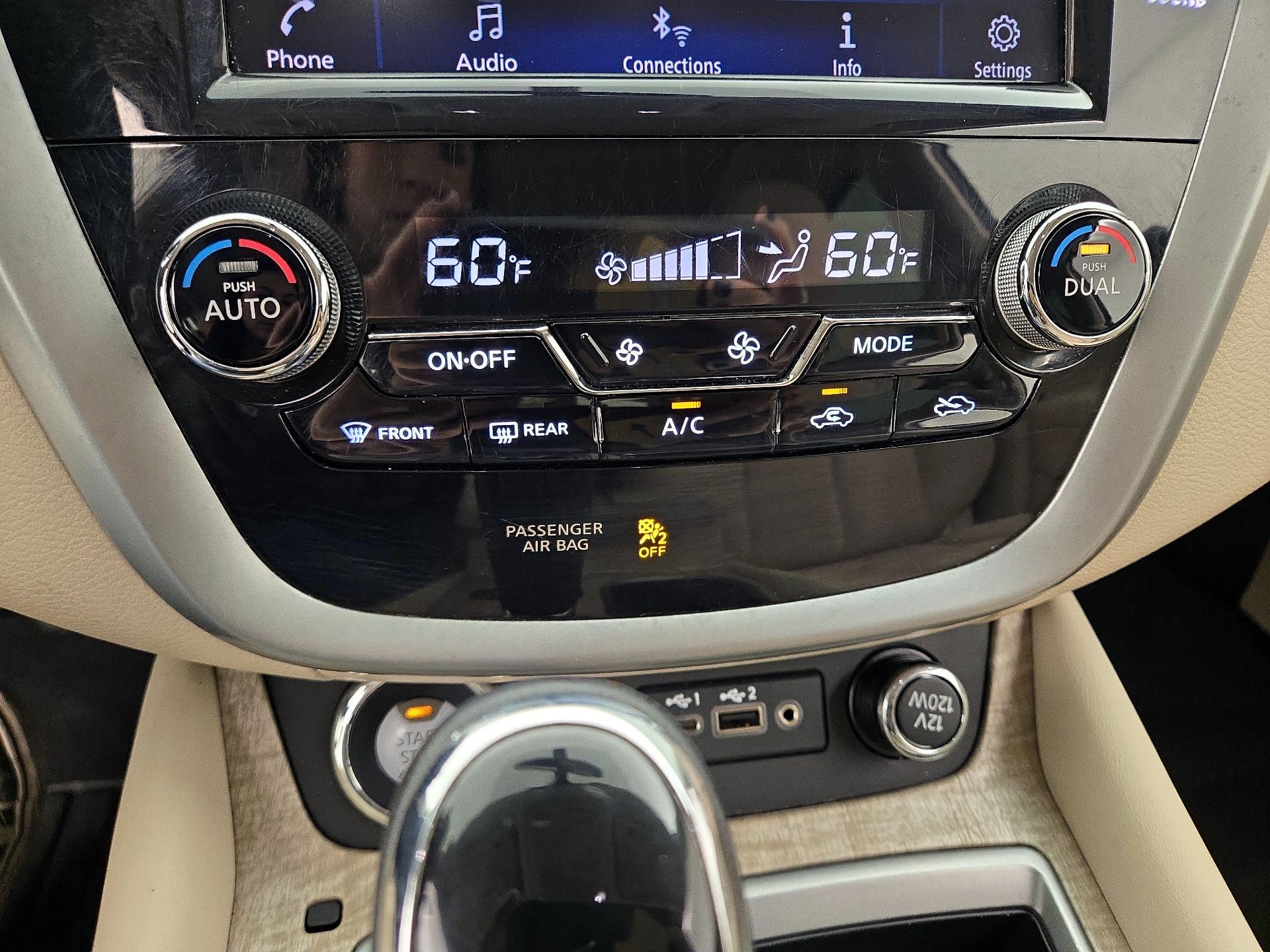Thumbnail: 2019 Nissan Murano - 16