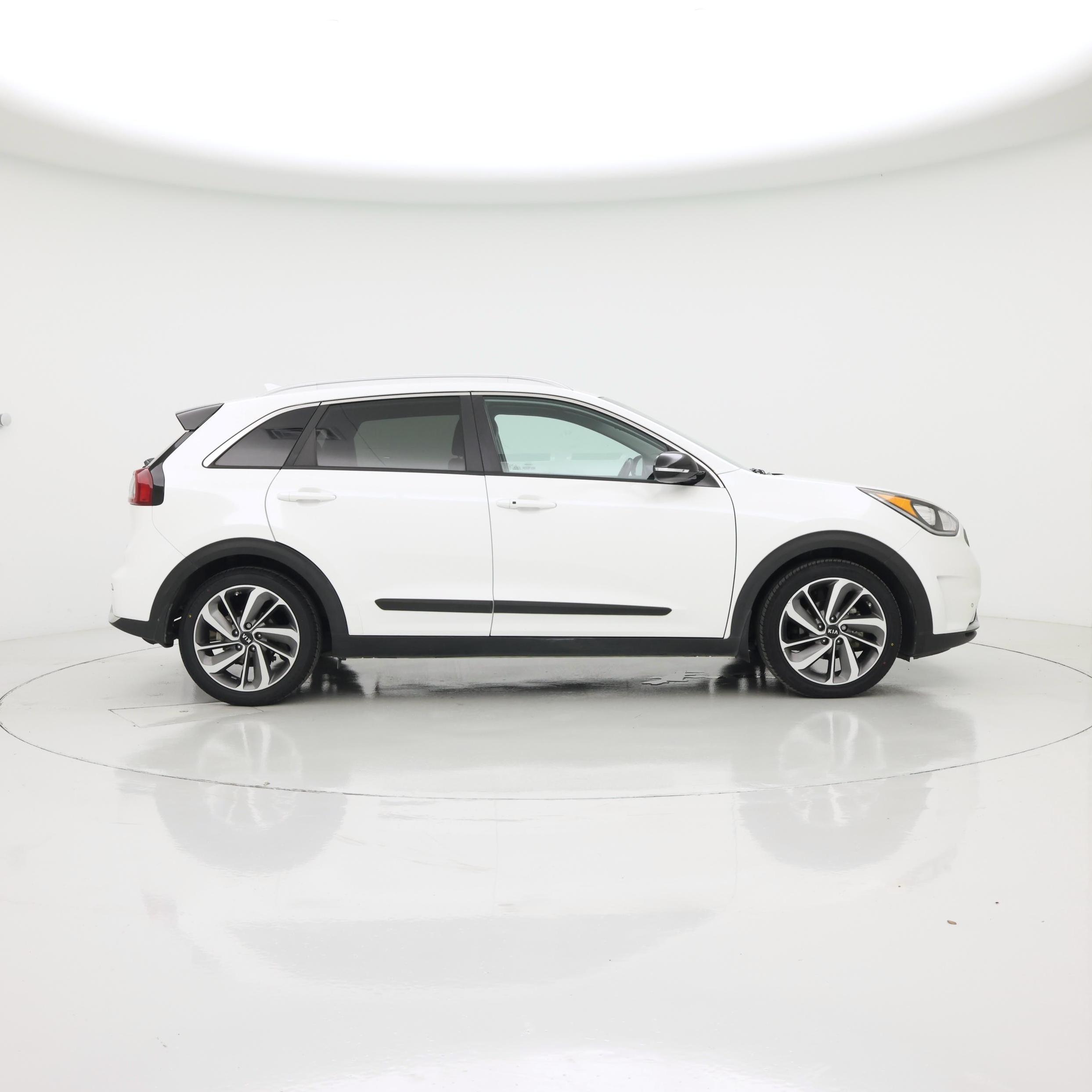 Thumbnail: 2019 Kia Niro - 7