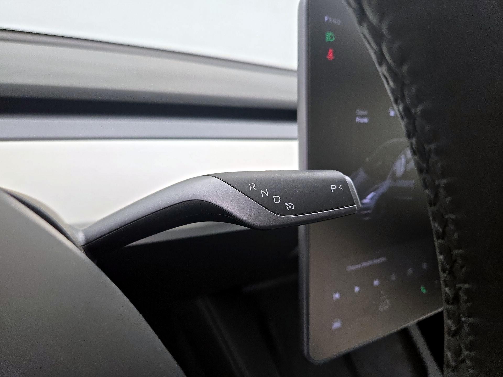 Thumbnail: 2021 Tesla Model 3 - 17