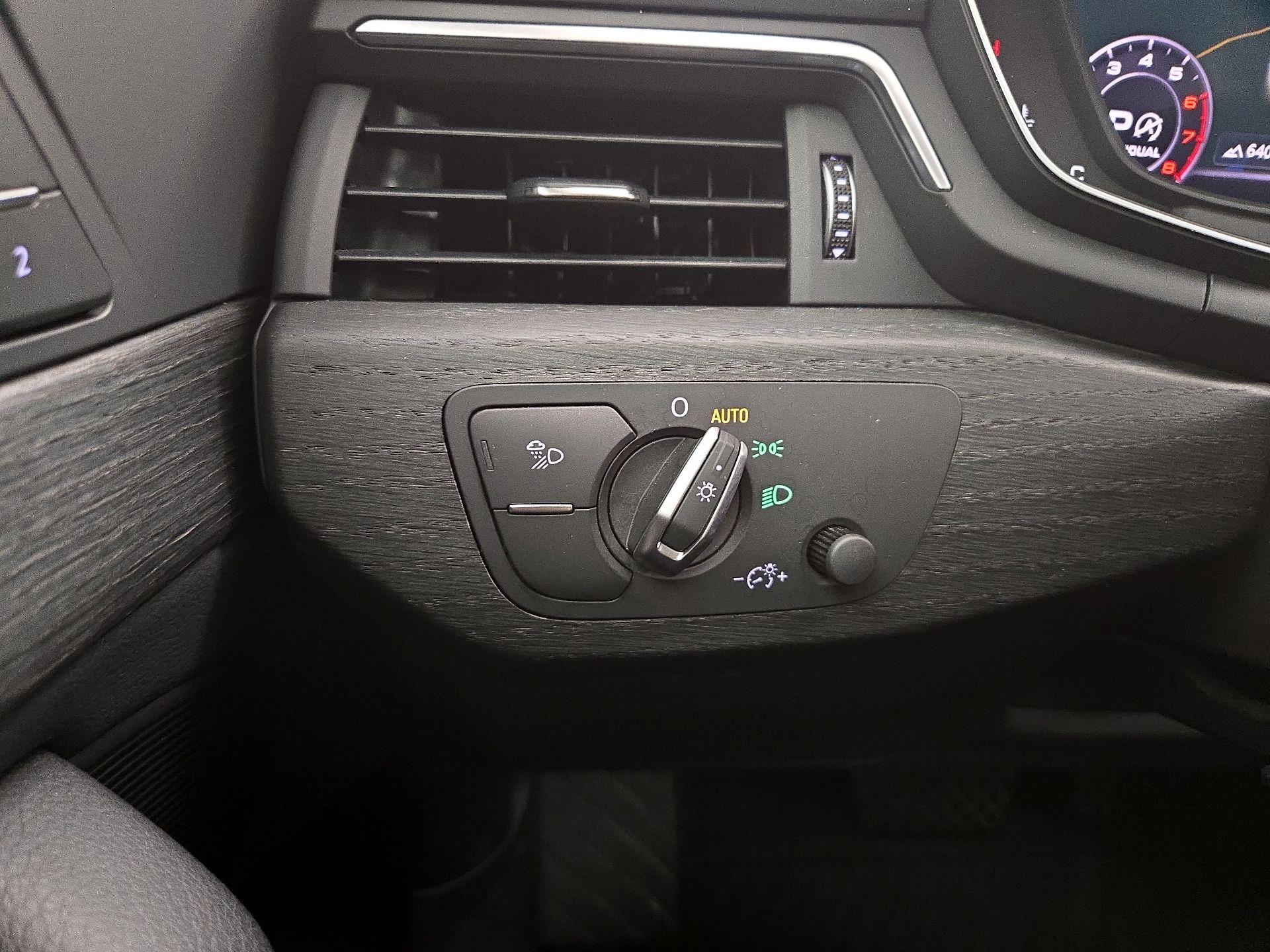 Thumbnail: 2018 Audi A4 - 13