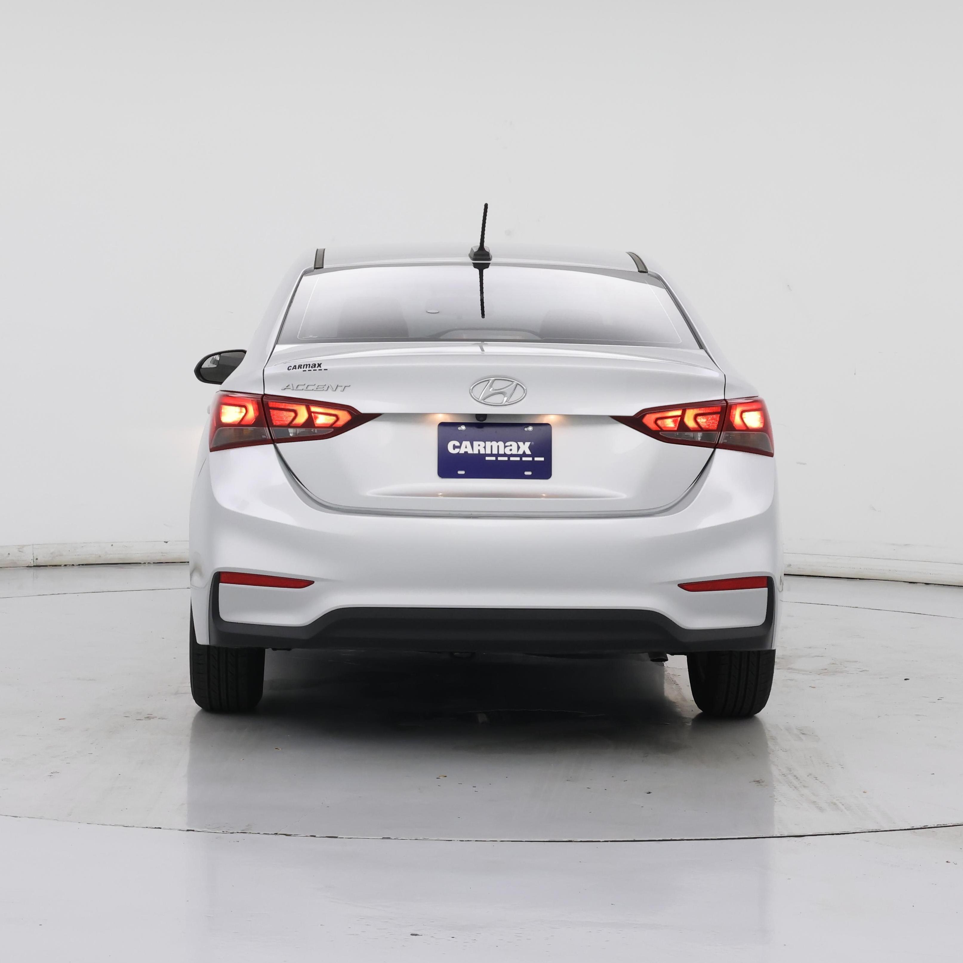 Thumbnail: 2020 Hyundai Accent - 6