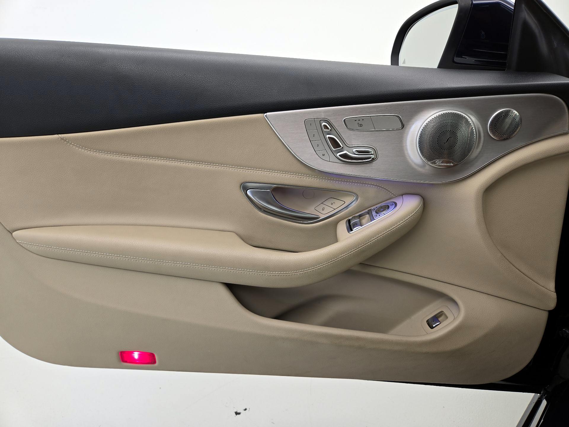 Thumbnail: 2019 Mercedes-Benz C-Class - 12