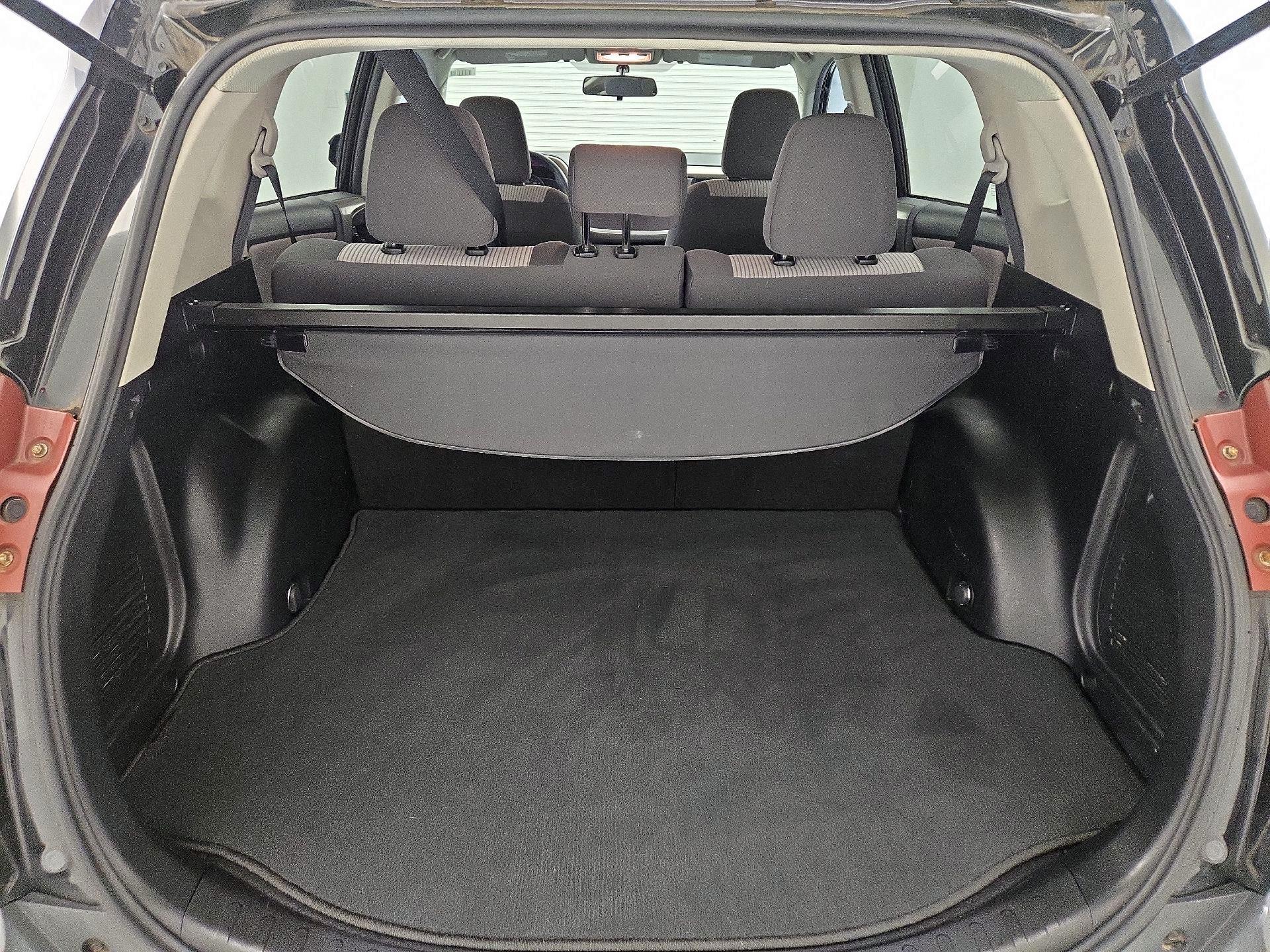 Thumbnail: 2014 Toyota RAV4 - 20