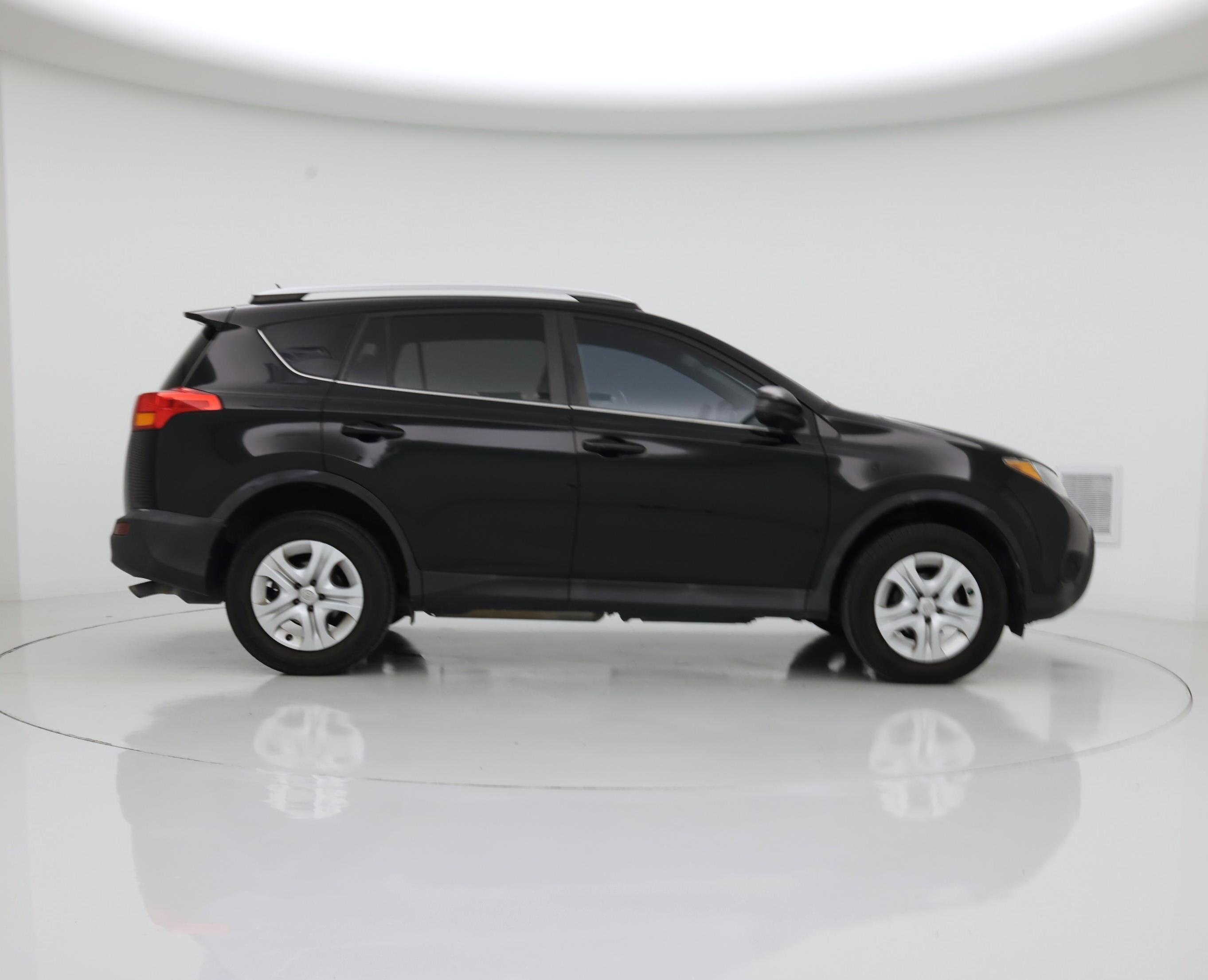 Thumbnail: 2014 Toyota RAV4 - 7
