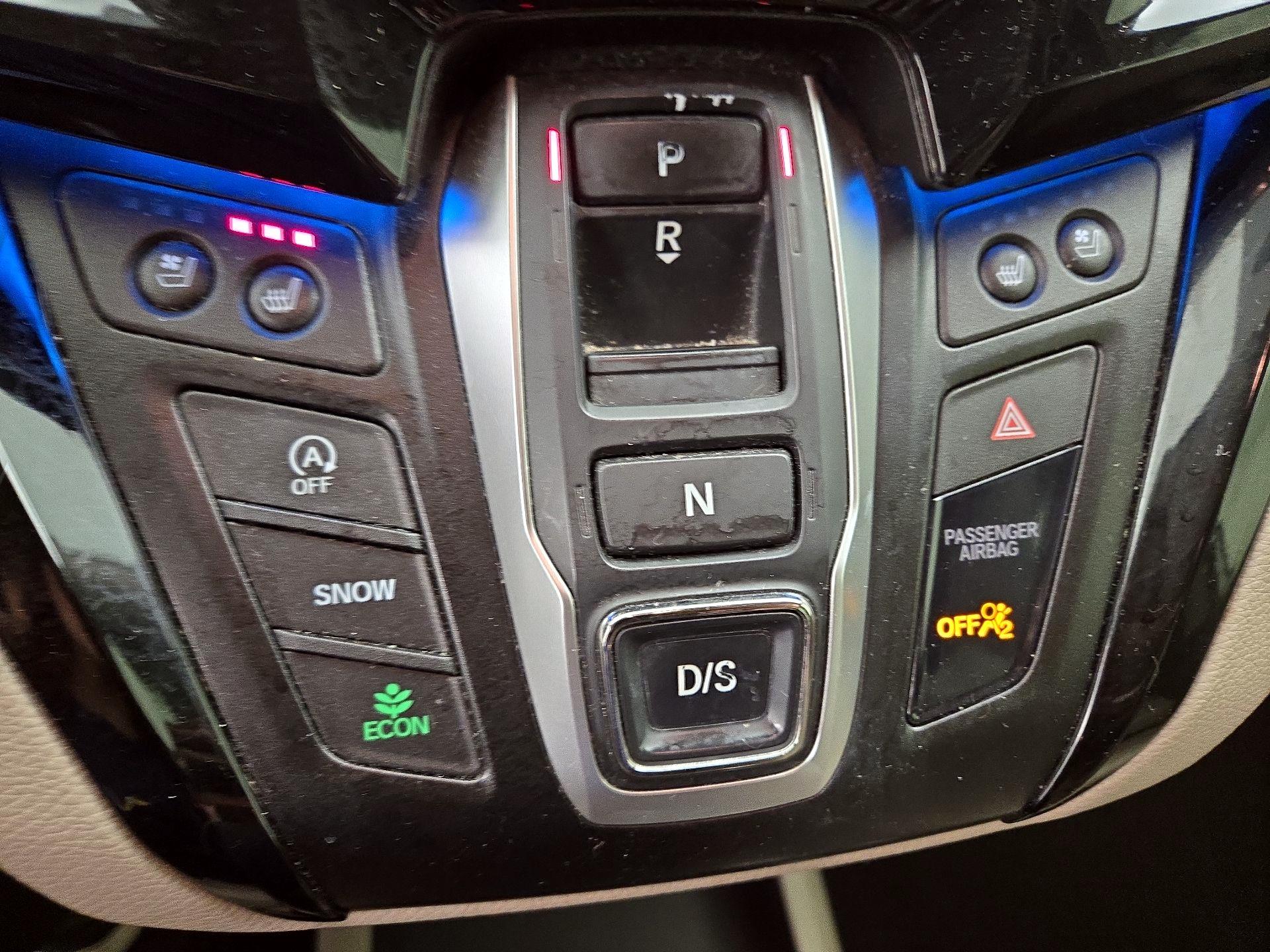 Thumbnail: 2018 Honda Odyssey - 17