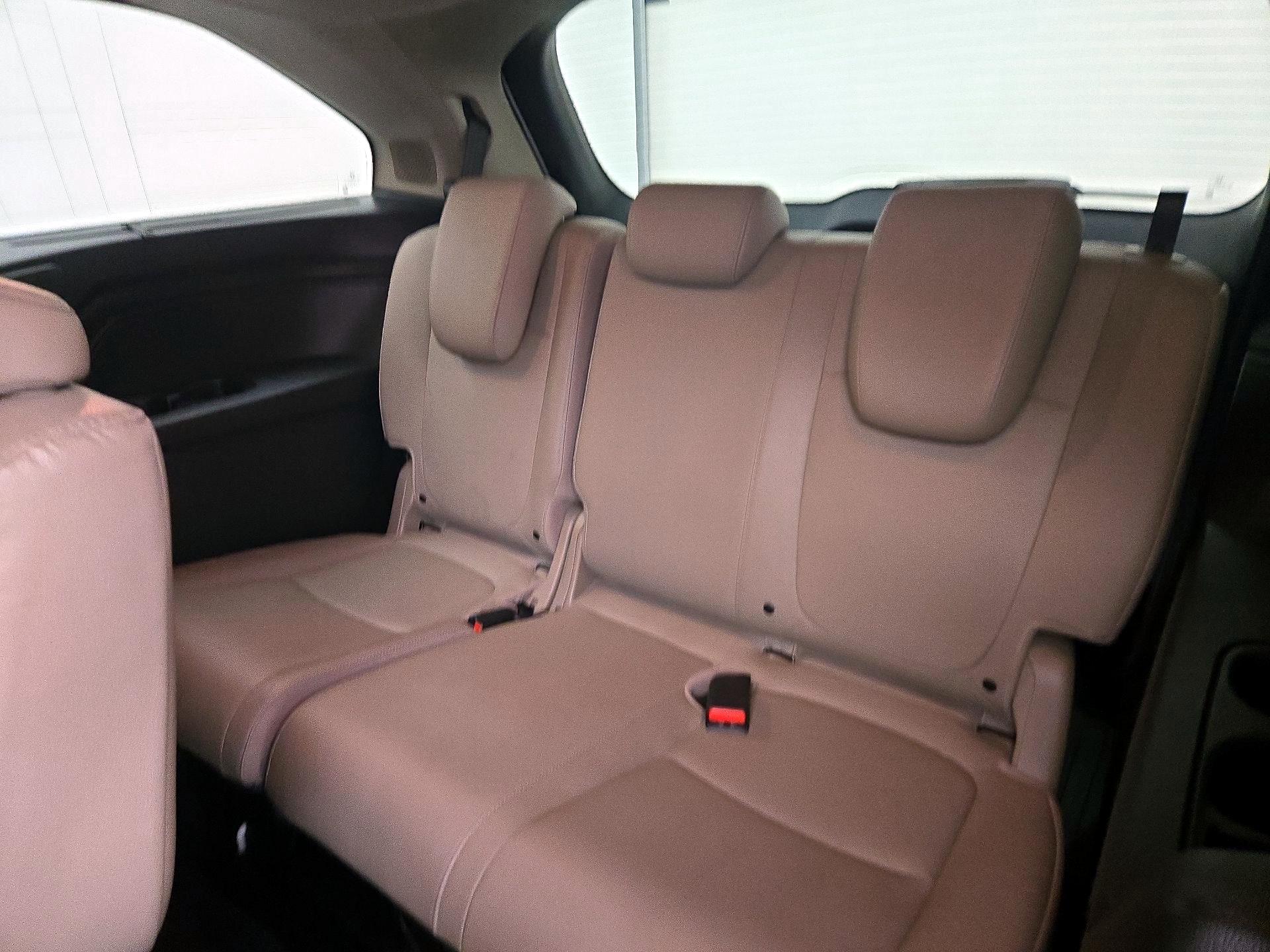 Thumbnail: 2018 Honda Odyssey - 19