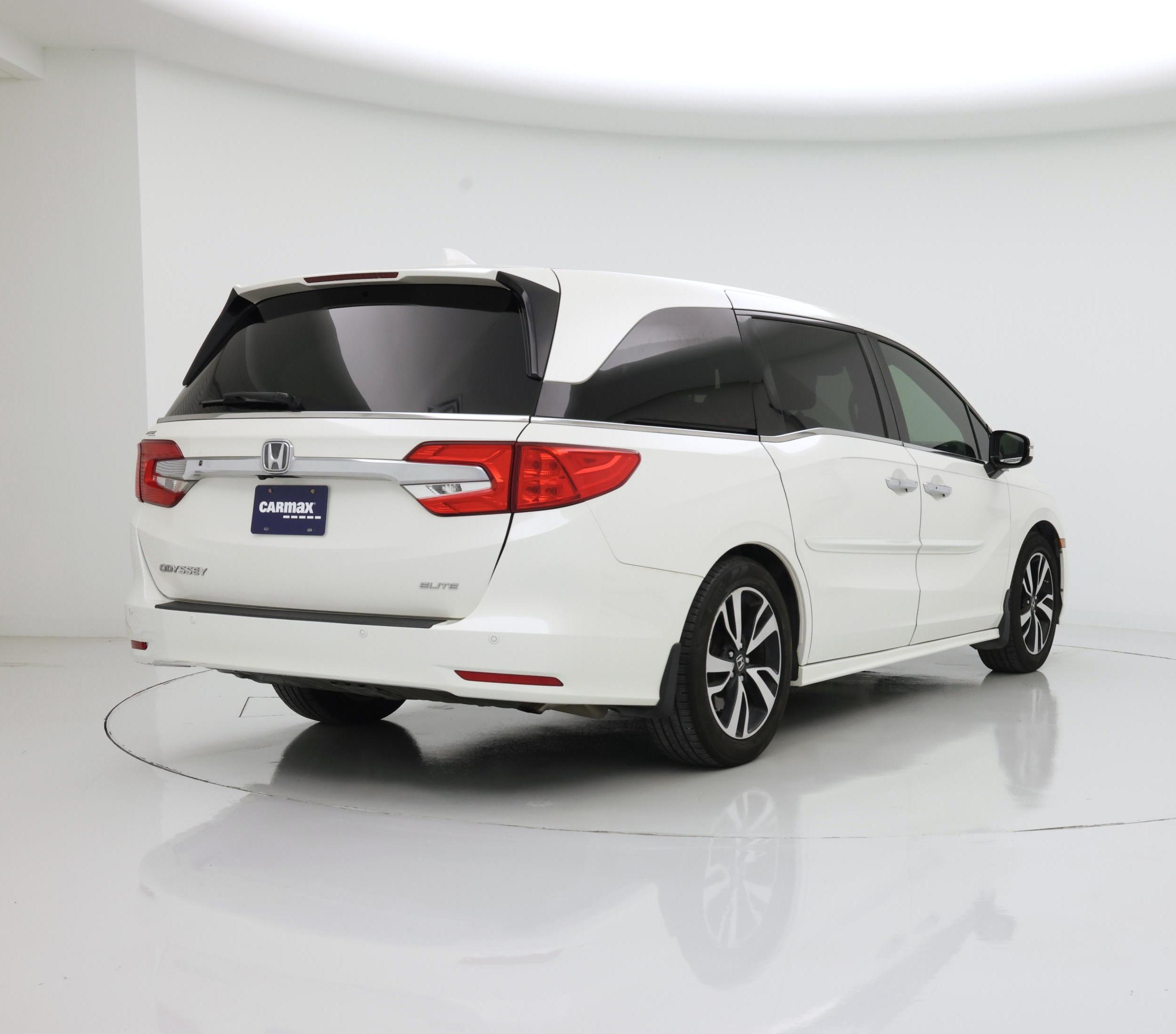 Thumbnail: 2018 Honda Odyssey - 8