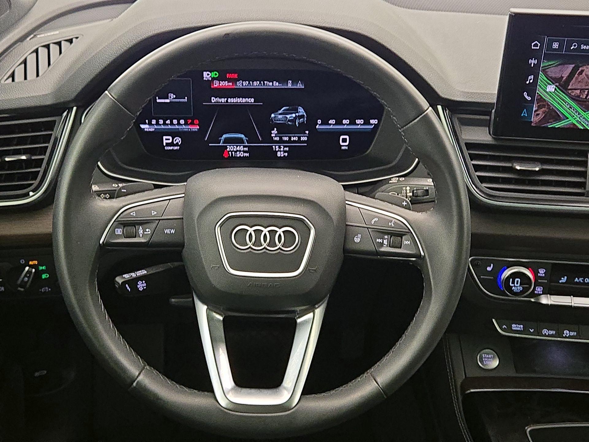 Thumbnail: 2022 Audi Q5 - 10